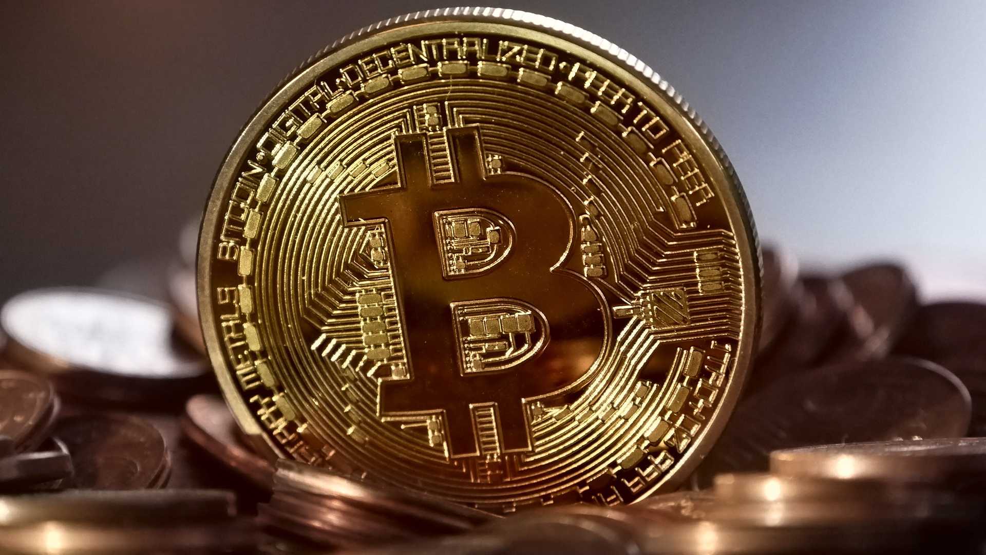 Zero tasse e tanti Bitcoin, El Salvador annuncia un paradiso fiscale per le cripto