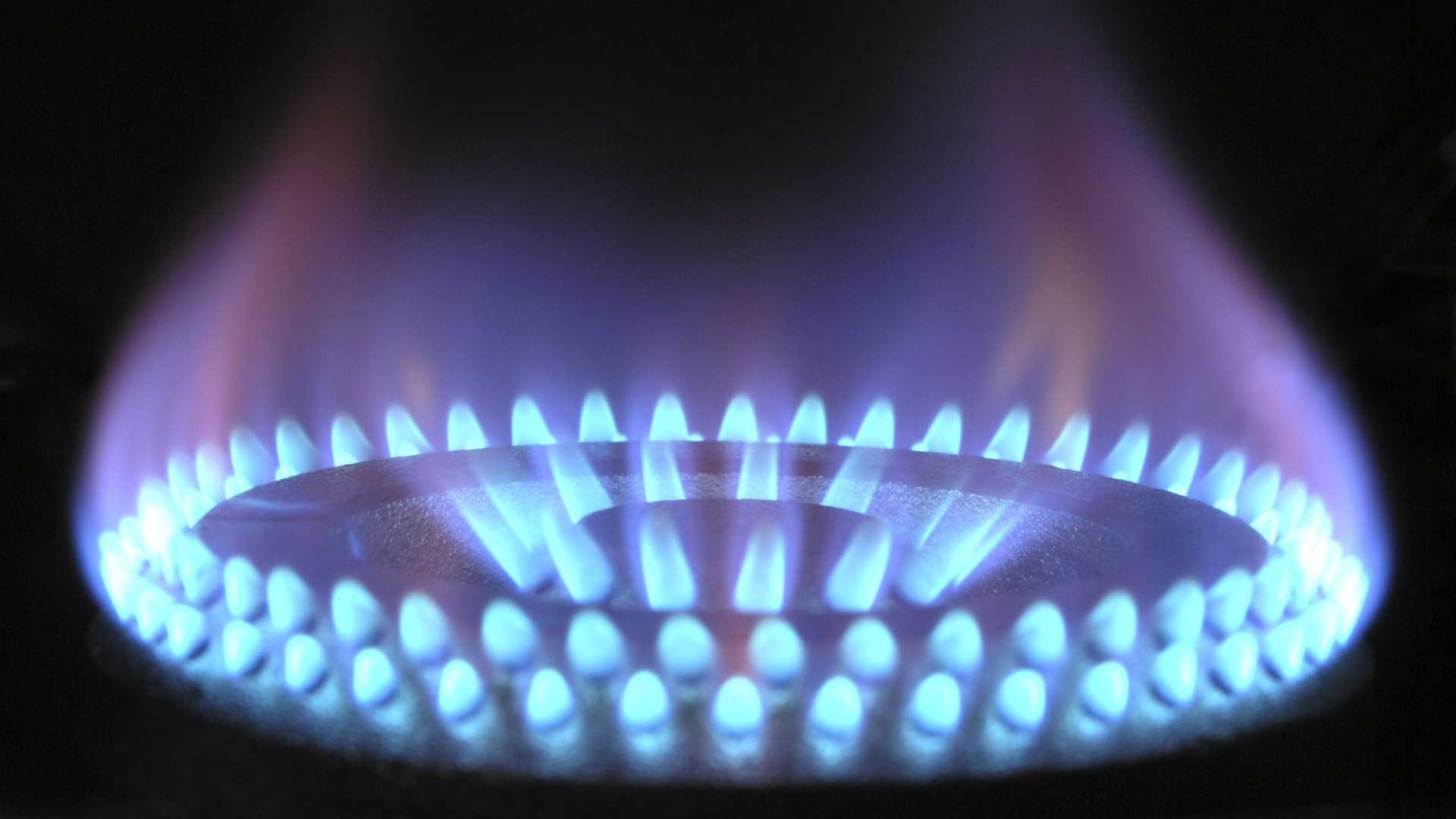 Le riserve di gas per l'inverno si stanno svuotando rapidamente