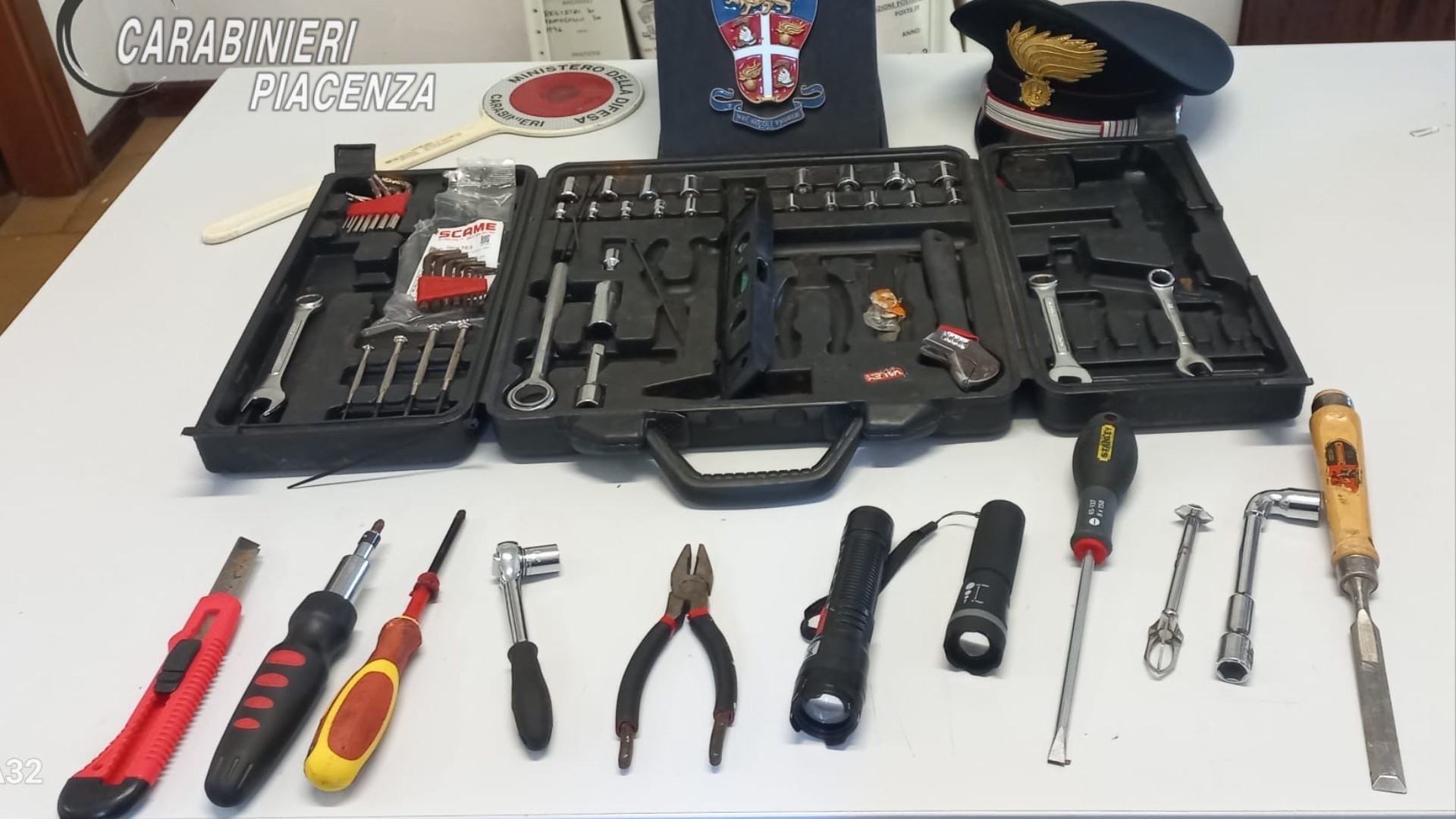 Villanova: attrezzi da scasso a bordo, denunciato straniero 34enne