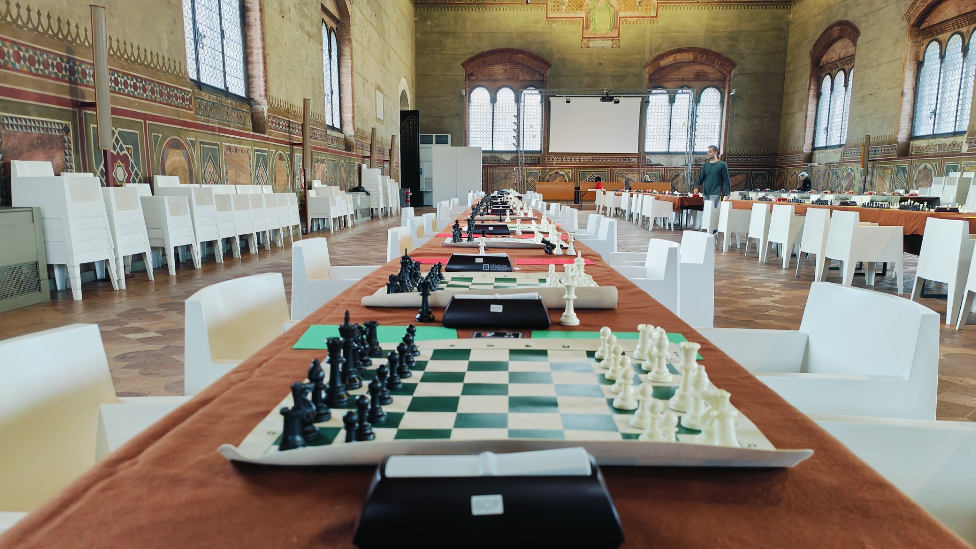 Torneo internazionale di scacchi a Piacenza: 150 iscritti da tutto il mondo