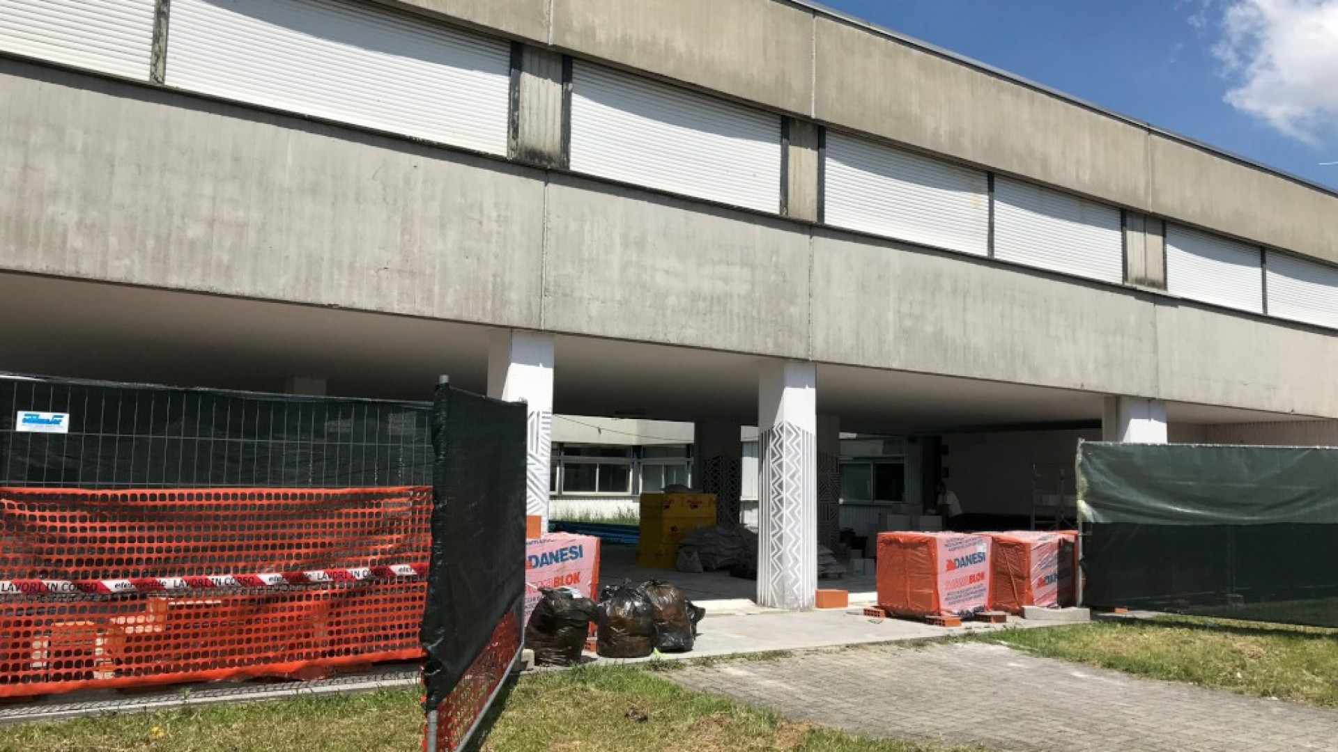 Entro settembre pronte cinque nuove aule al Mattei: iniziati i lavori