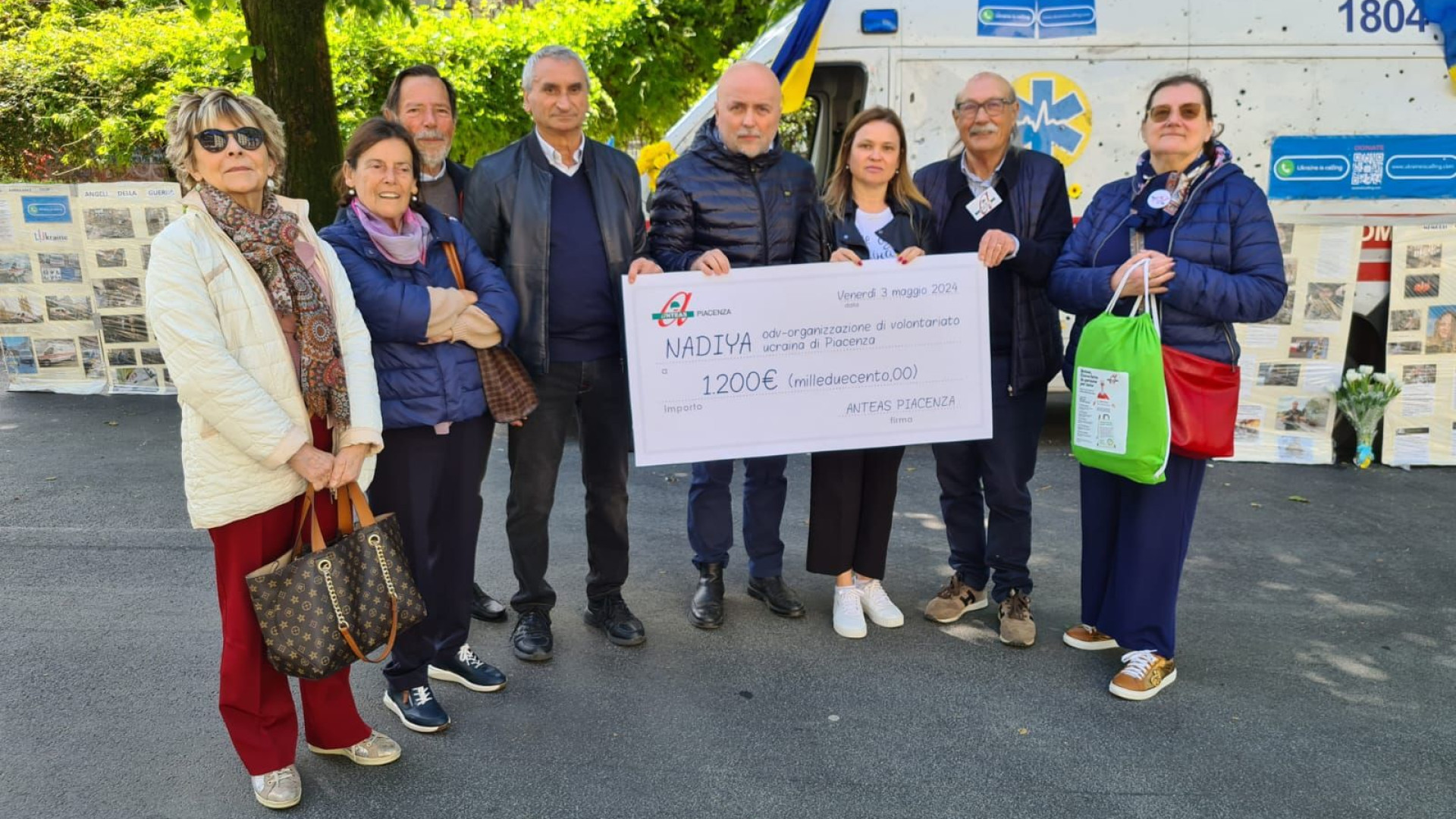 Sostegno all'Ucraina, da Anteas Piacenza 1.200 euro per acquisto di ambulanze