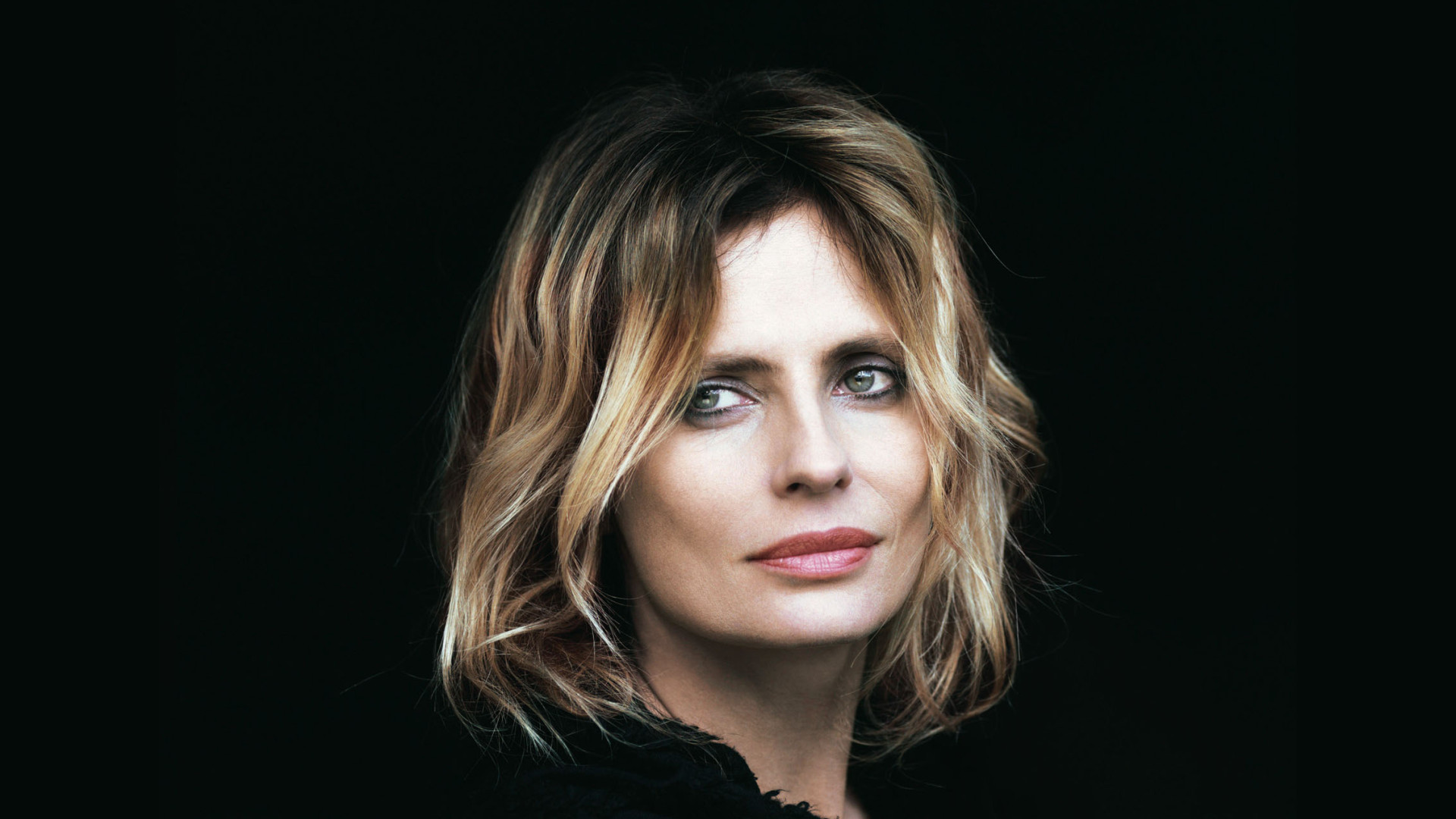 Parte questa sera con Isabella Ferrari il Festival di teatro antico di Veleia