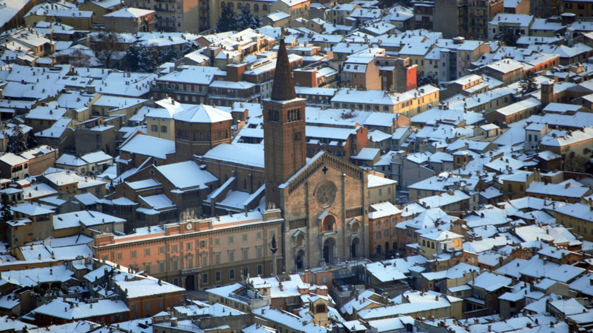 Novembre mese più caldo degli ultimi 20 anni. Domenica arriva l'inverno
