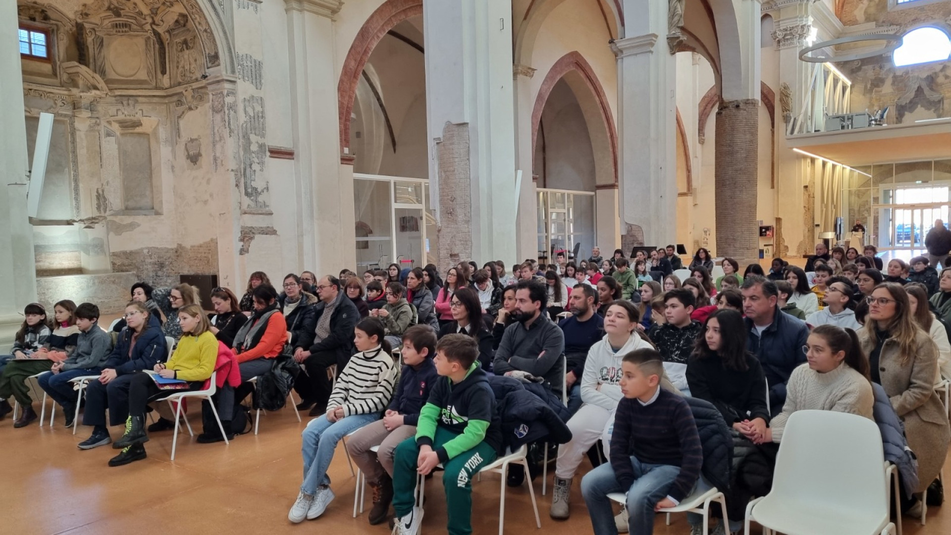 Le idee del baby consiglio comunale: "Albero in piazza Cavalli e spazi per lo studio"