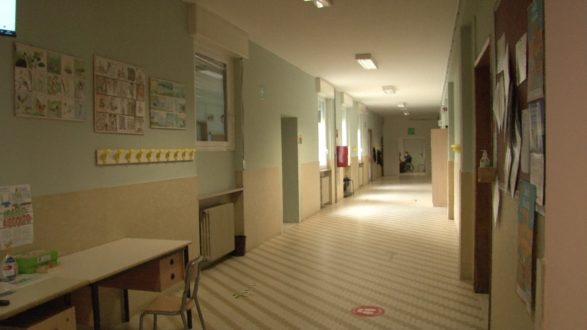 Scuole, più contagi tra gli under 11. "Sono 2.400 i bimbi in attesa di potersi vaccinare"