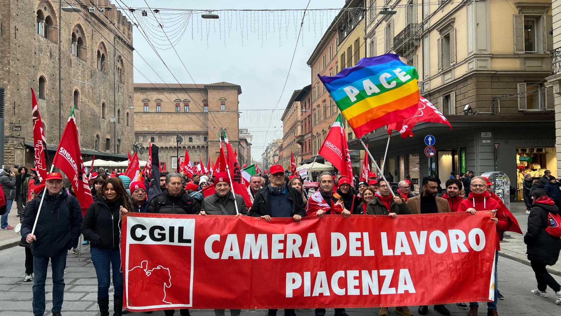 Adesione altissima per |lo sciopero di Cgil e Uil: |media oltre il 70% a Piacenza