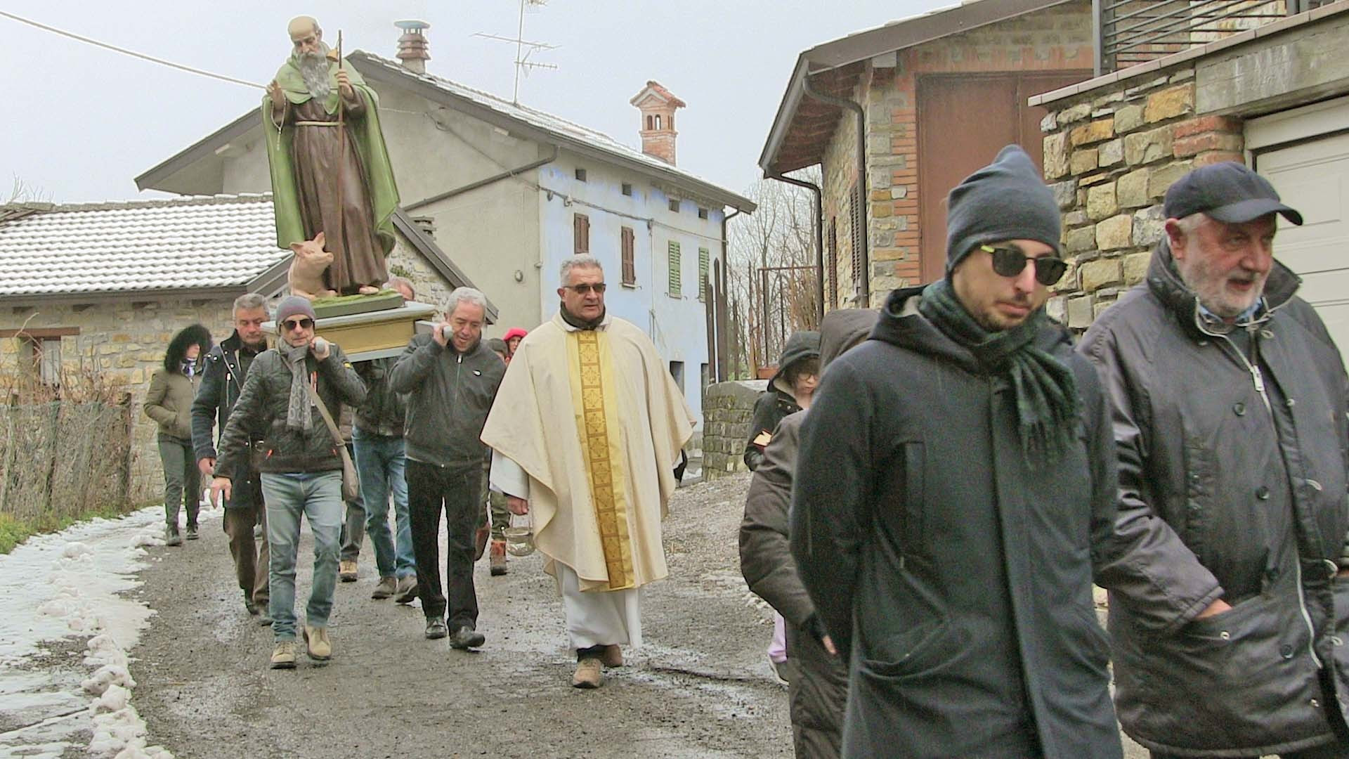 Sant'Antonio abate: Brugneto di Ferriere festeggia sotto la neve