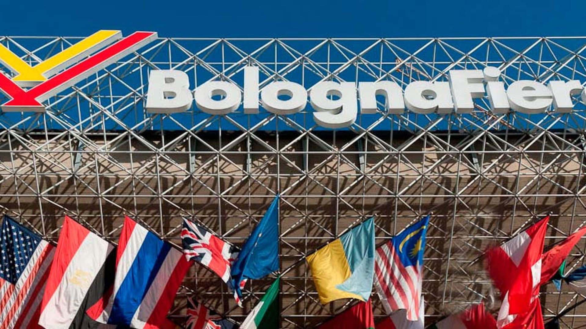 Bonaccini: "Gestione unica delle fiere da Piacenza alla Romagna"