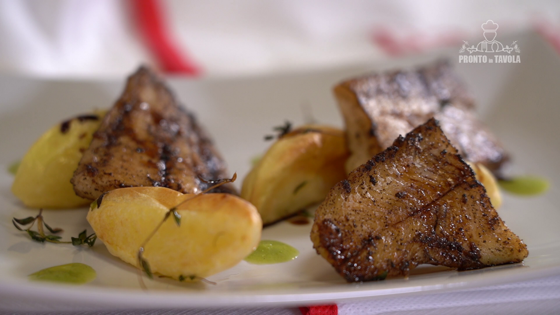 Filetto di merluzzo al profumo di caffè e patate arrosto