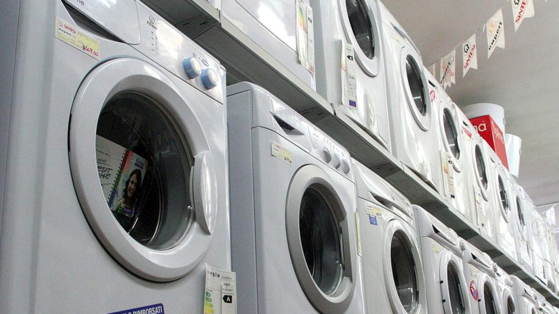 I piacentini hanno tagliato le spese ma restano tra i più ricchi