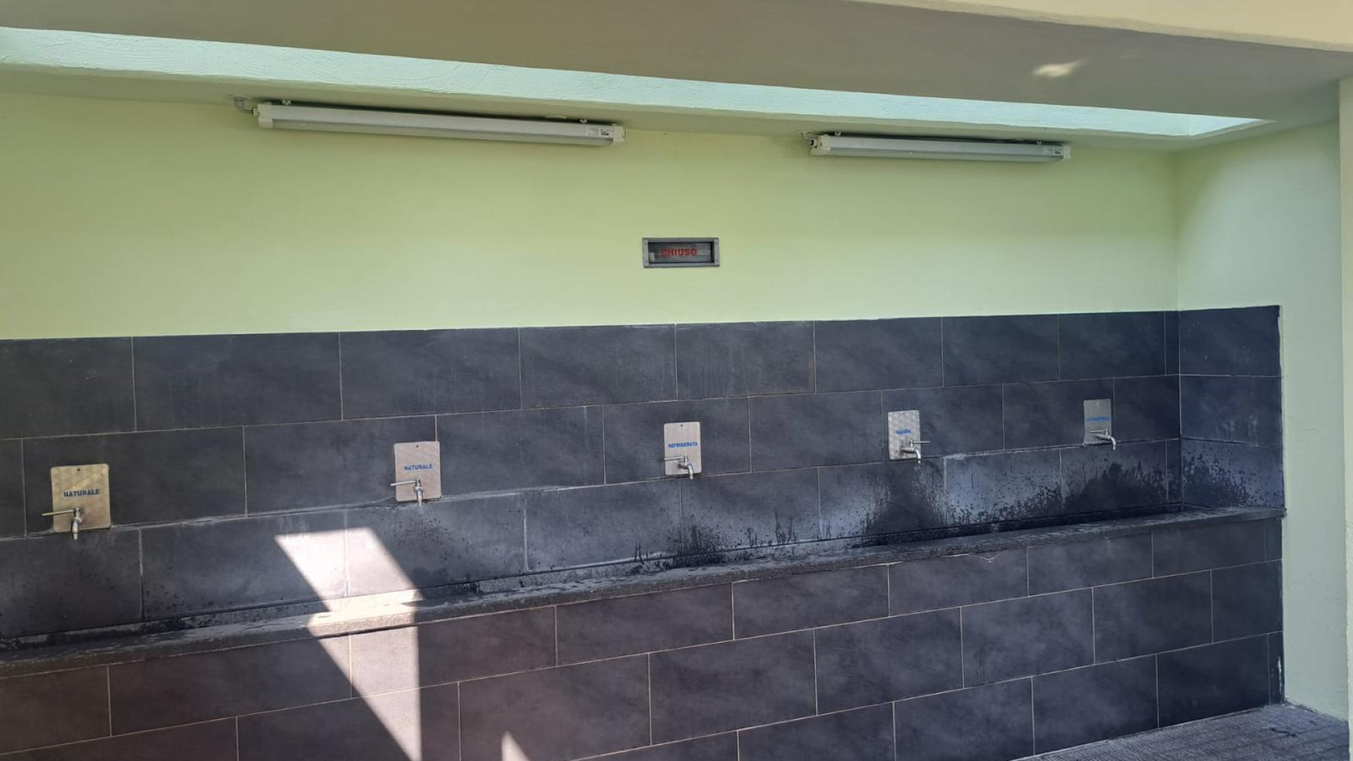 Acqua di qualità a chilometro zero: in via Radini Tedeschi riqualificati gli erogatori