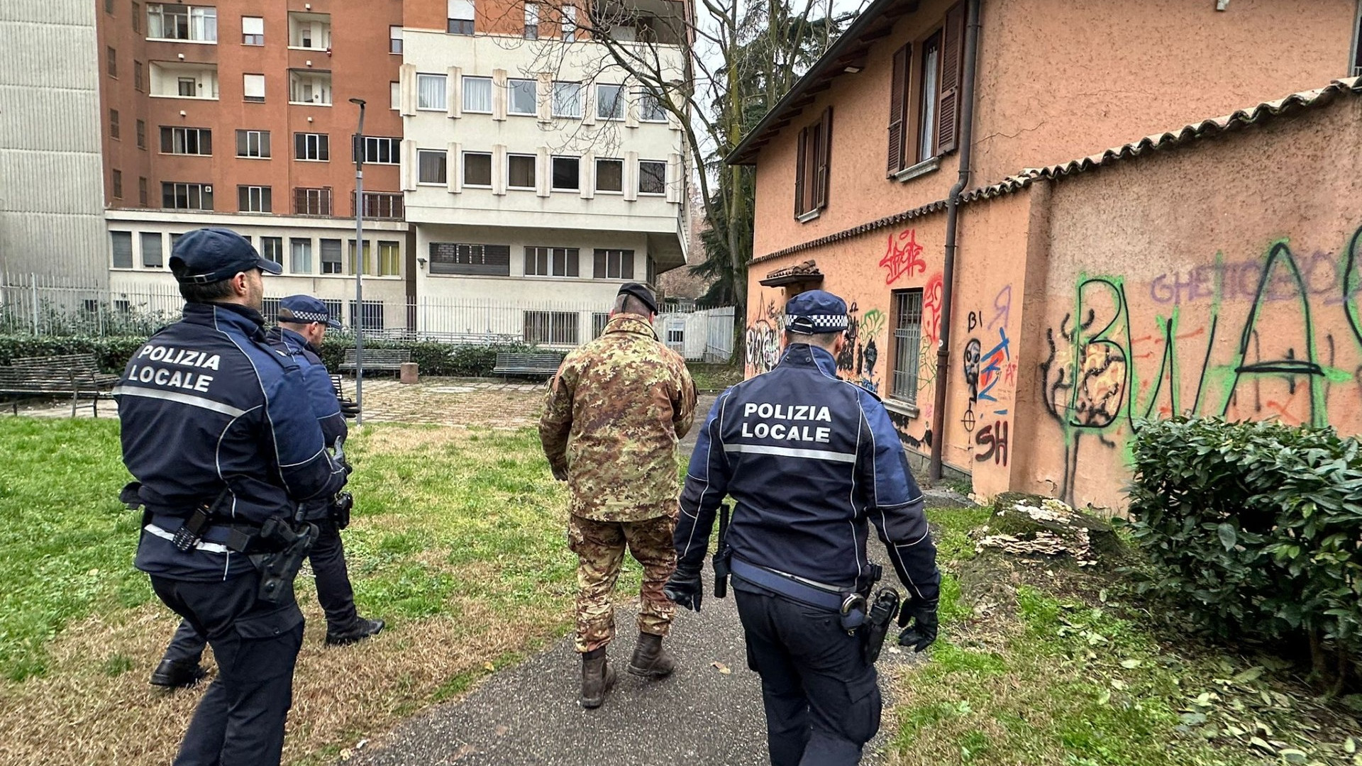 Rissa tra giovani, il presunto aggressore si presenta al Comando della polizia locale