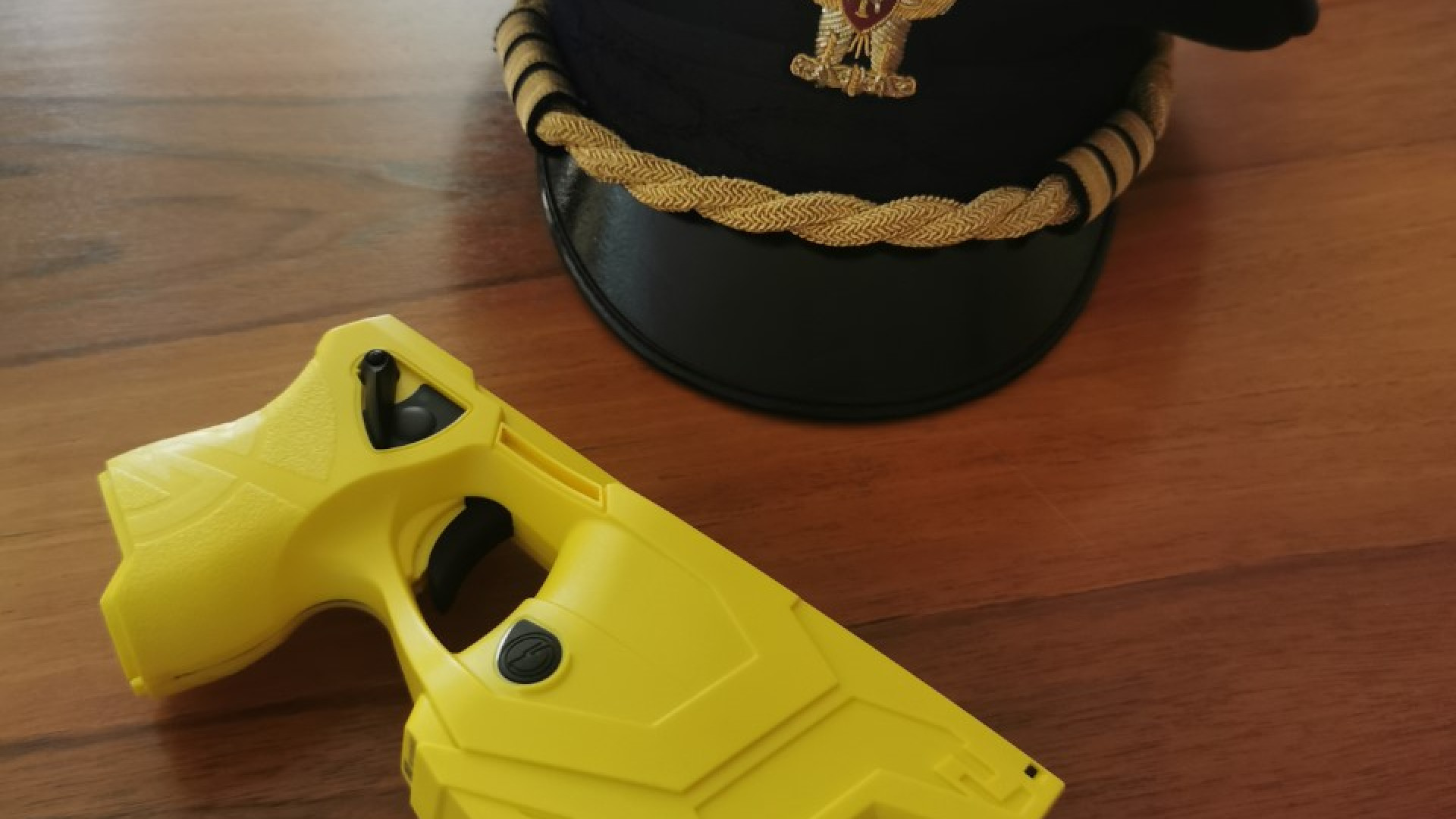 Da lunedì gli agenti delle volanti di polizia potranno usare il taser