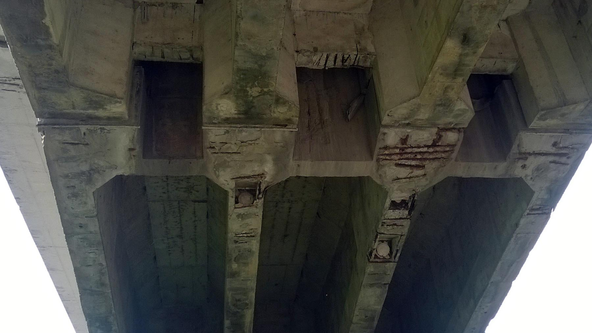 Ponte sul Po a Pievetta, stop ai camion. Disagi per i trasporti del polo logistico