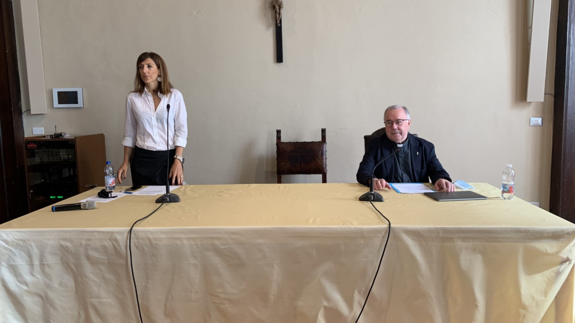 Nuovo vescovo: ingressi contingentati e maxischermi