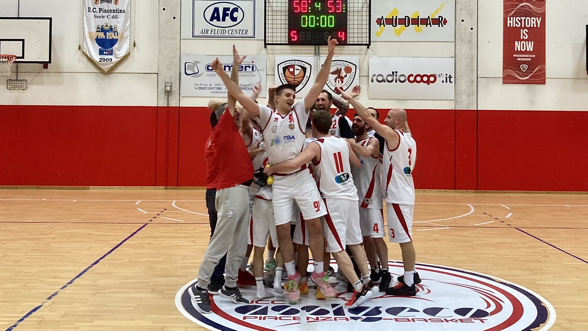 Eroico Piacenza Basket Club, batte il Cus Parma nella "bella" e vola in finale