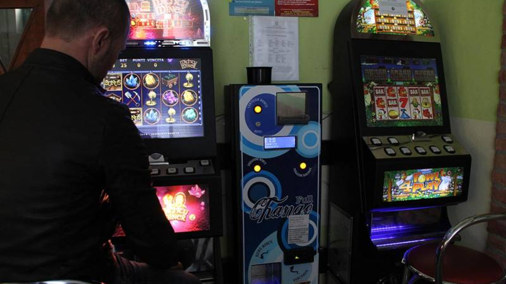 Nuove norme, a Borgonovo niente slot per i locali del centro