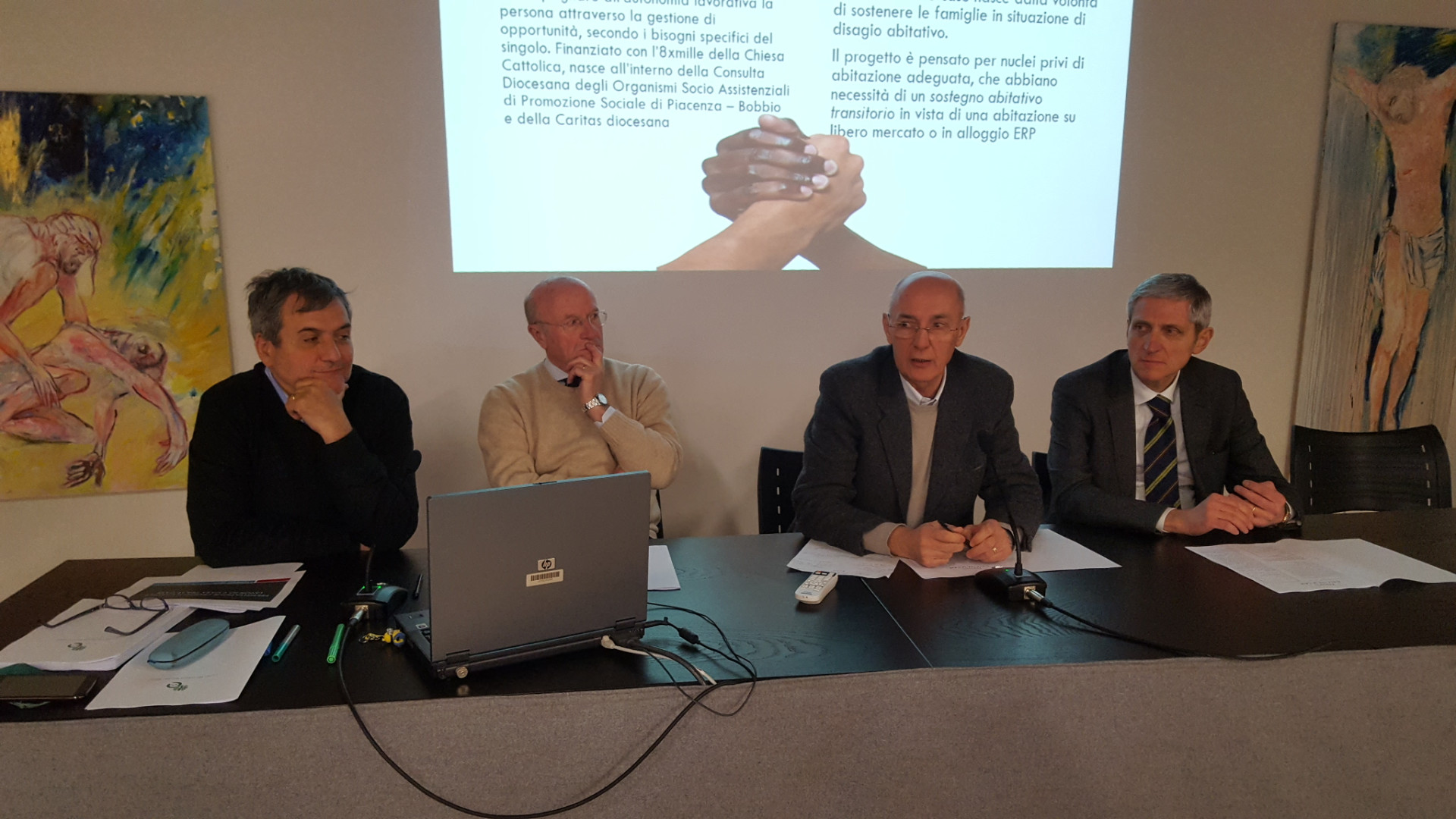 Caritas: “Povertà in aumento, età più bassa”. Nuove case per l’emergenza
