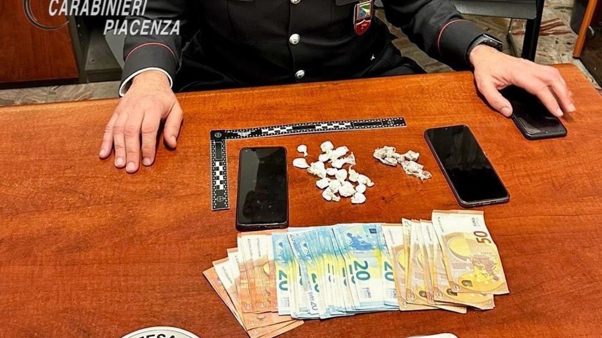 Arrestato giovane irregolare trovato in possesso di 25 grammi tra cocaina e eroina