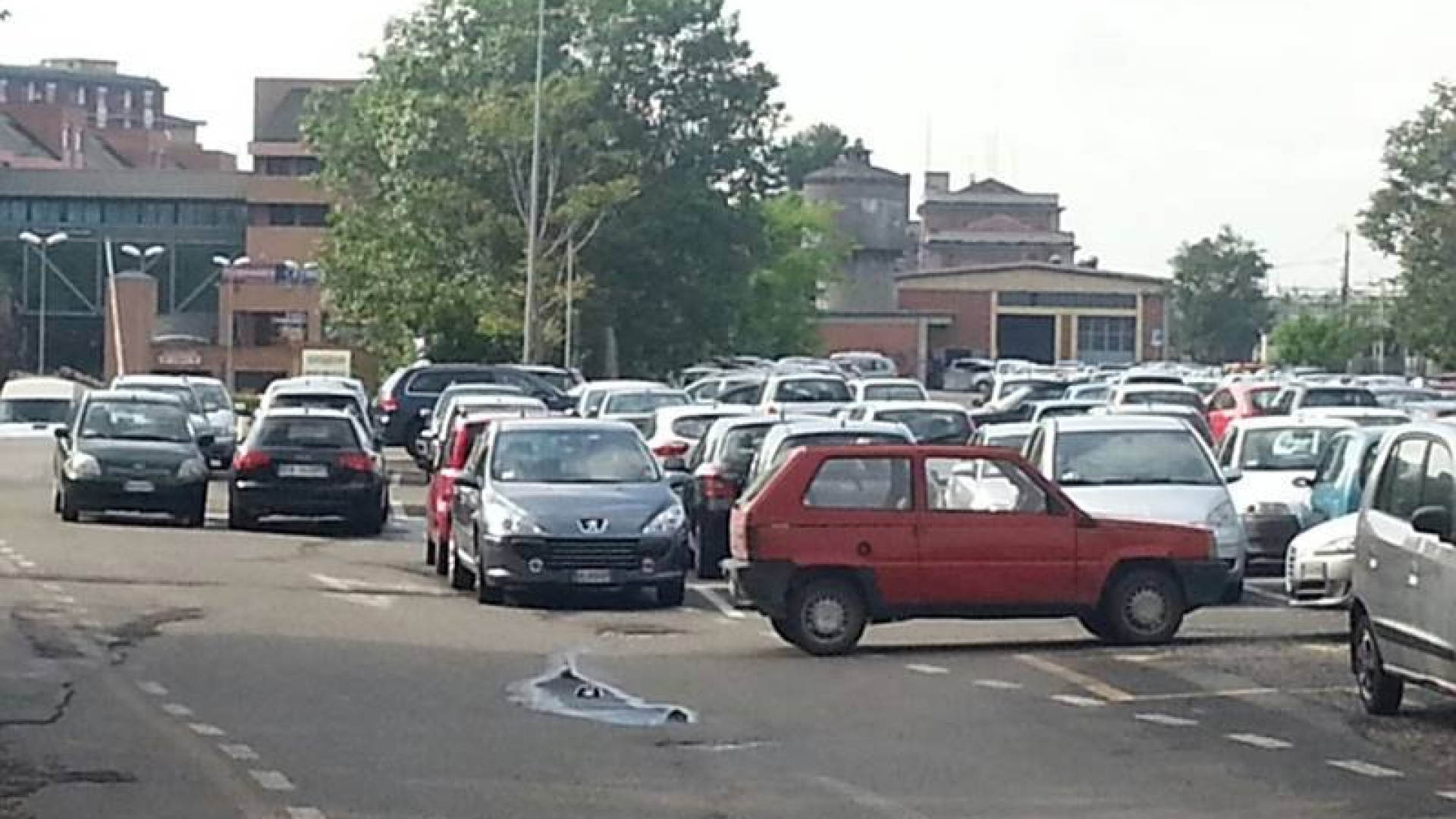 Nuove telecamere nei parcheggi di via dei Pisoni e viale Sant'Ambrogio