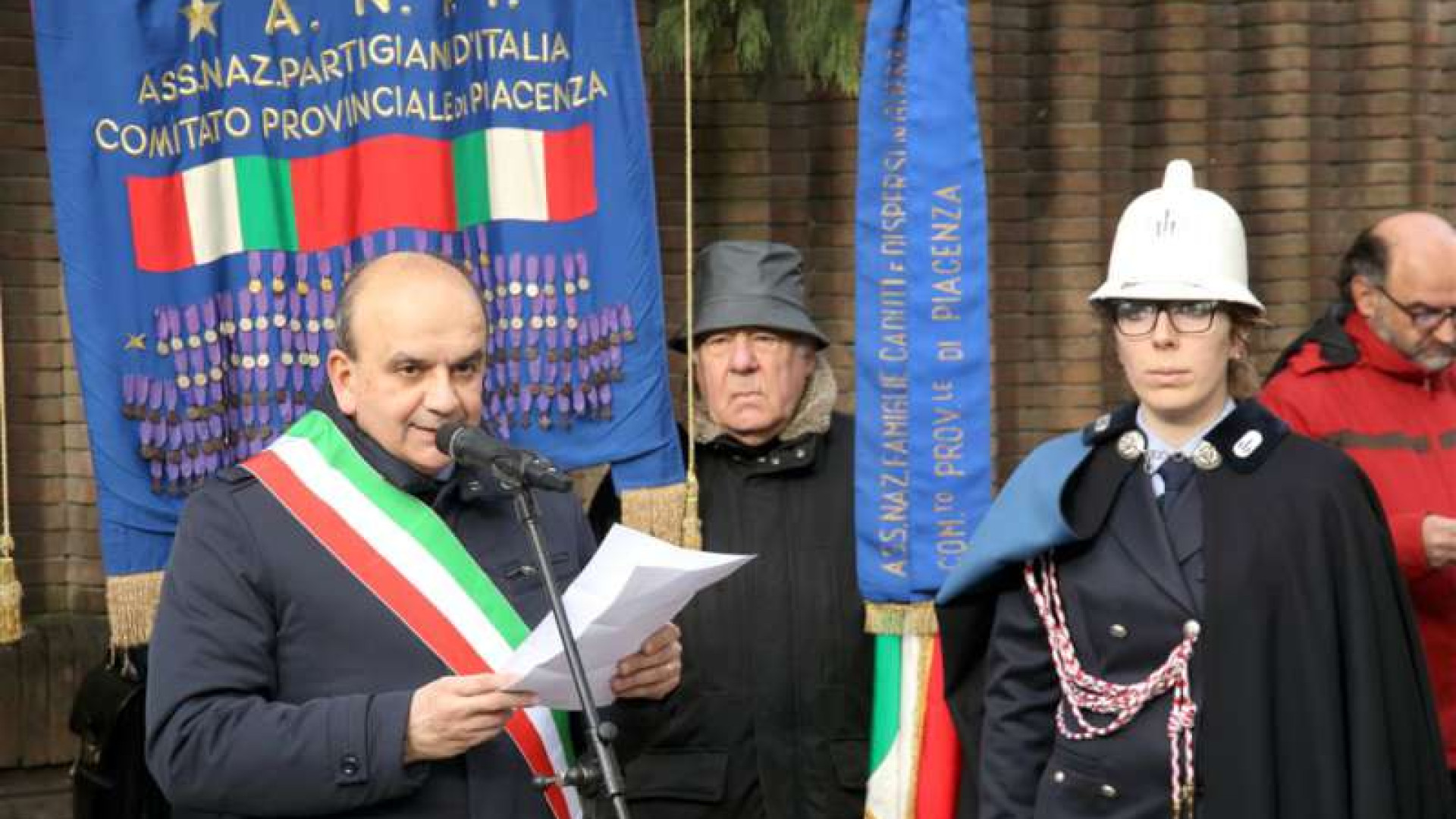 Dosi nel Giorno della memoria: "Non abbassare la guardia sulla violenza"