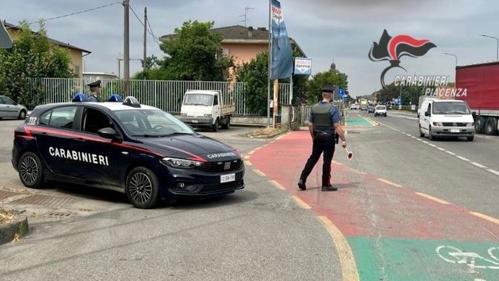 Alla guida con tasso alcolemico quasi 4 volte oltre il limite, denunciato