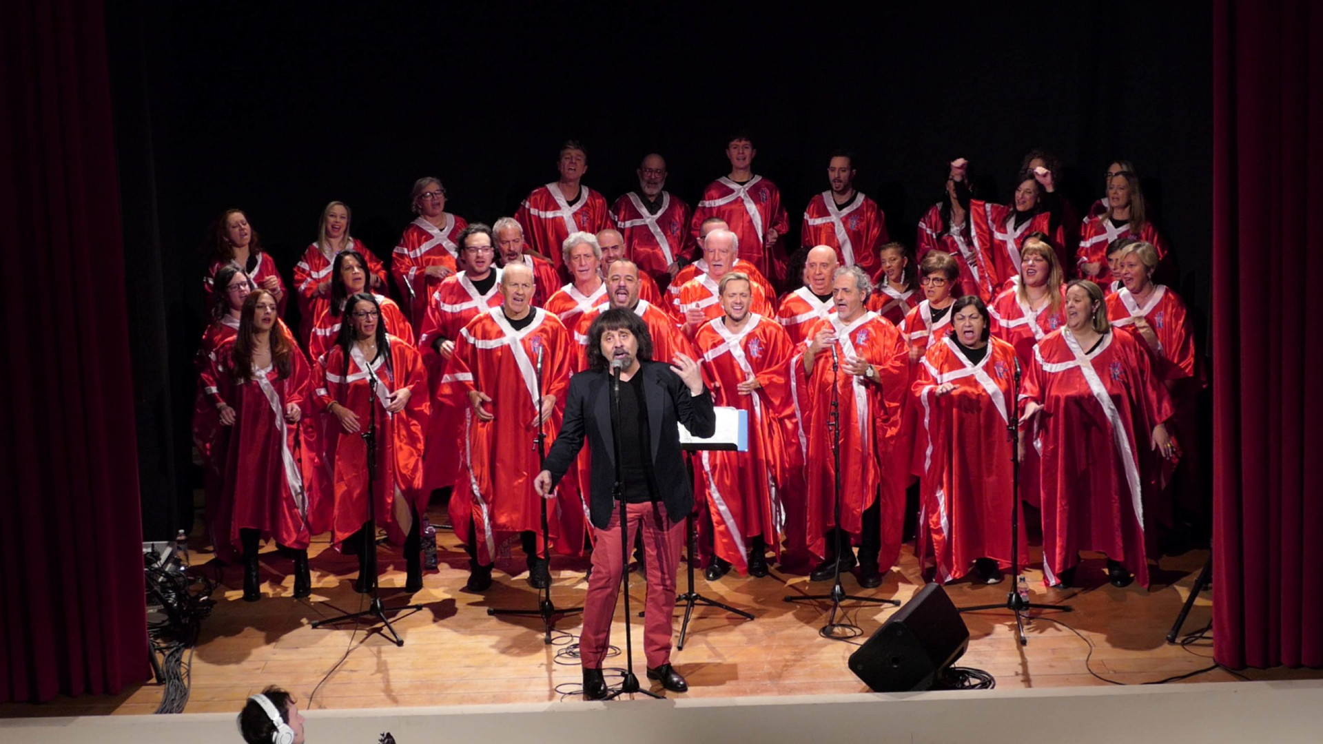 Cori gospel protagonisti a Pianello: pubblico incantato dall'atmosfera natalizia