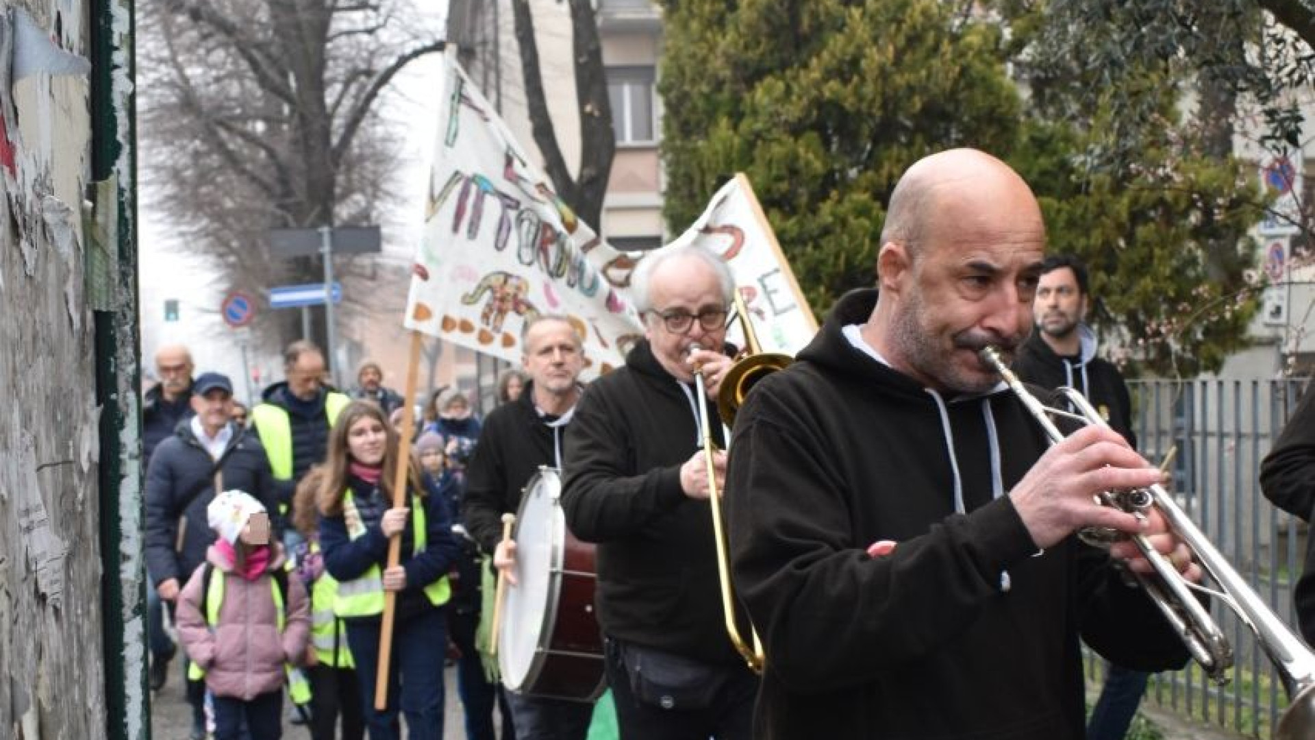 Torna il Pedibus: camminata a ritmo di Jazz per la primaria Vittorino da Feltre