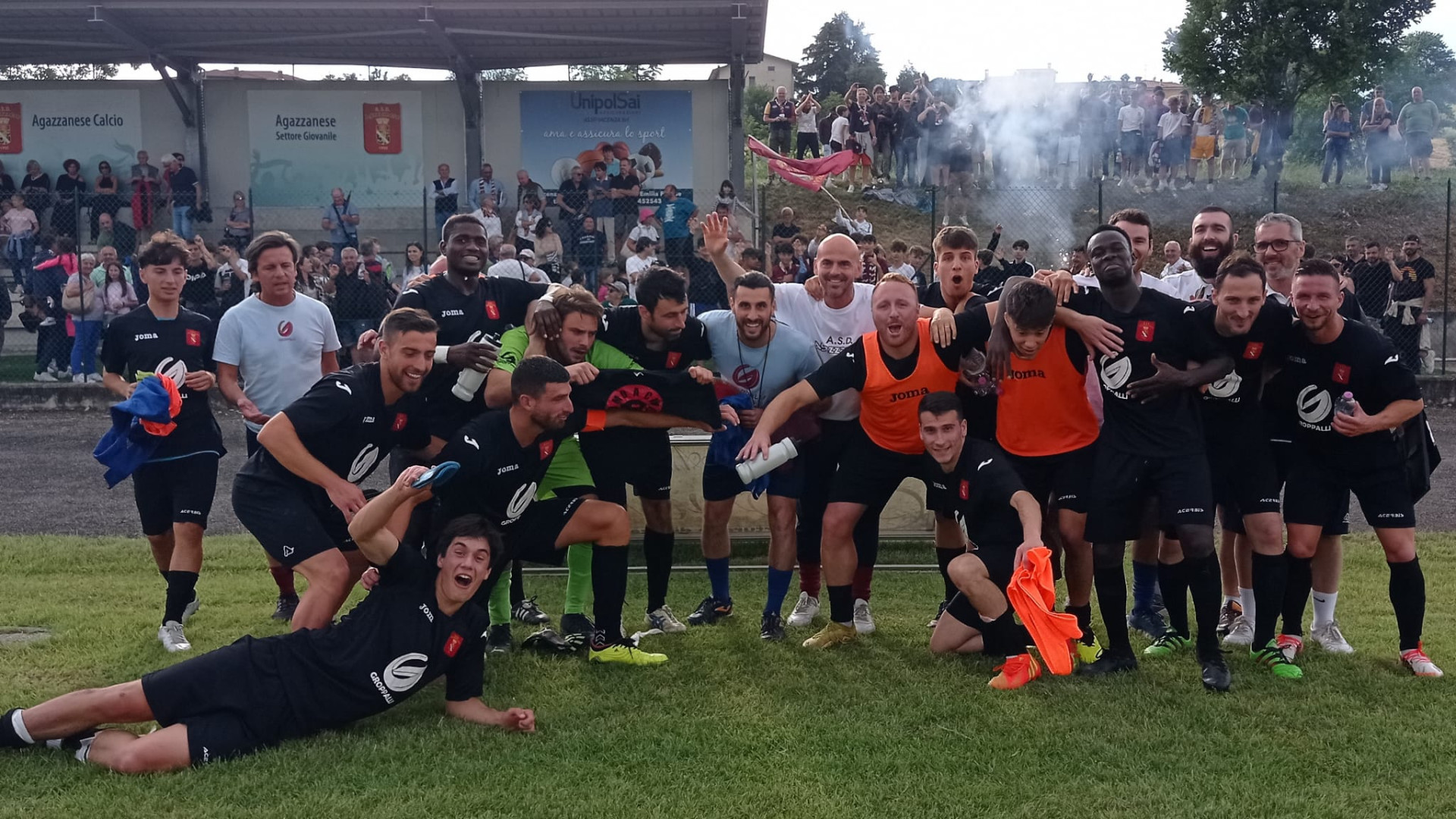 Agazzano pazza di gioia: i granata surclassano il Cuoiopelli, serie D a un passo