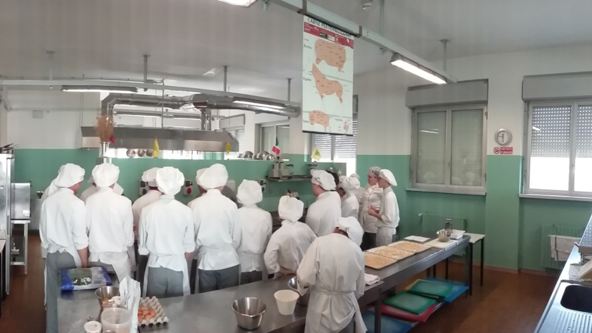 Studenti del Raineri cuochi senza glutine: "Attenti alle contaminazioni"