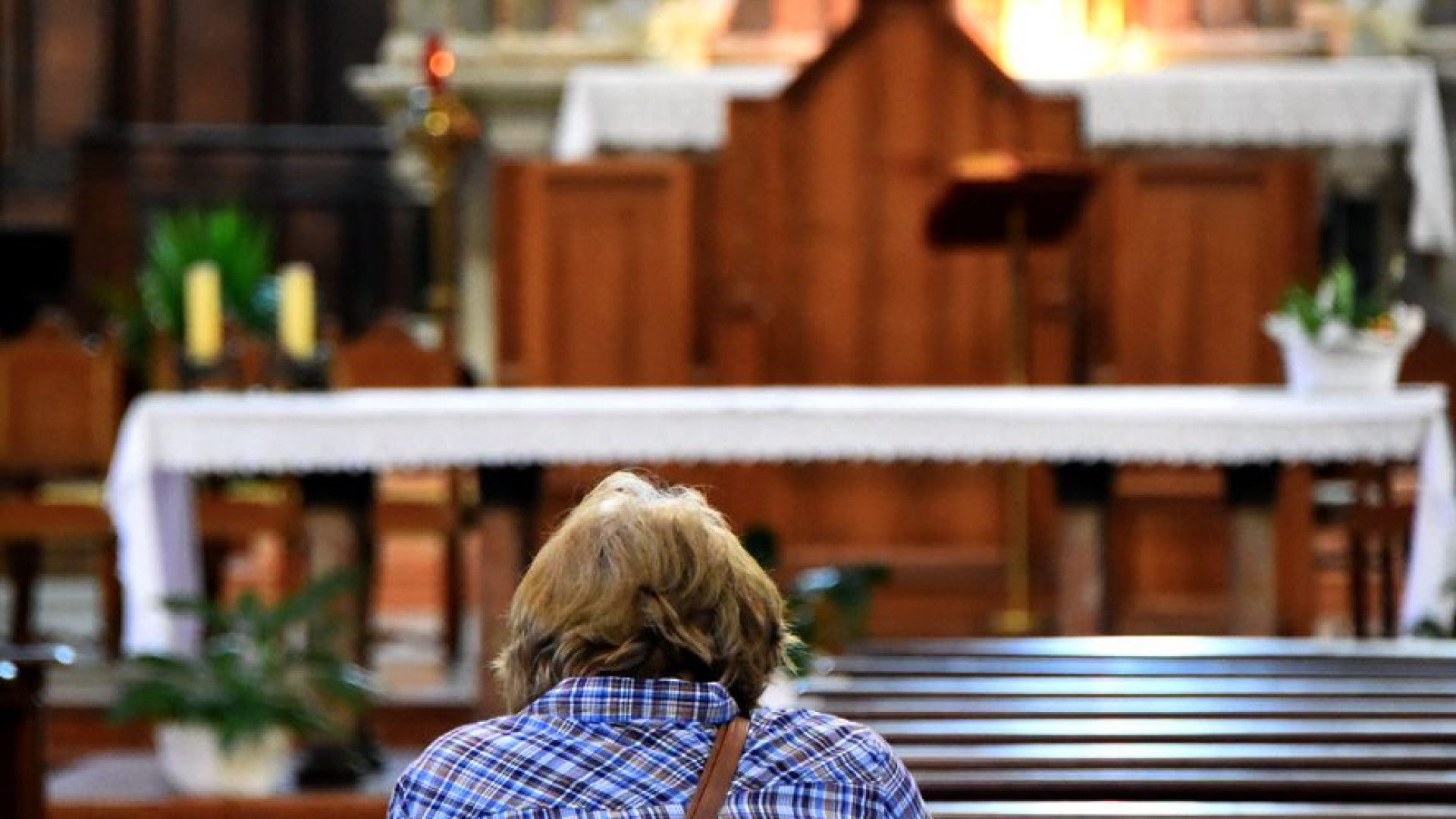 Celebrazioni in chiesa da lunedì 18 maggio, il vescovo esorta i sacerdoti: "Prudenza responsabile"