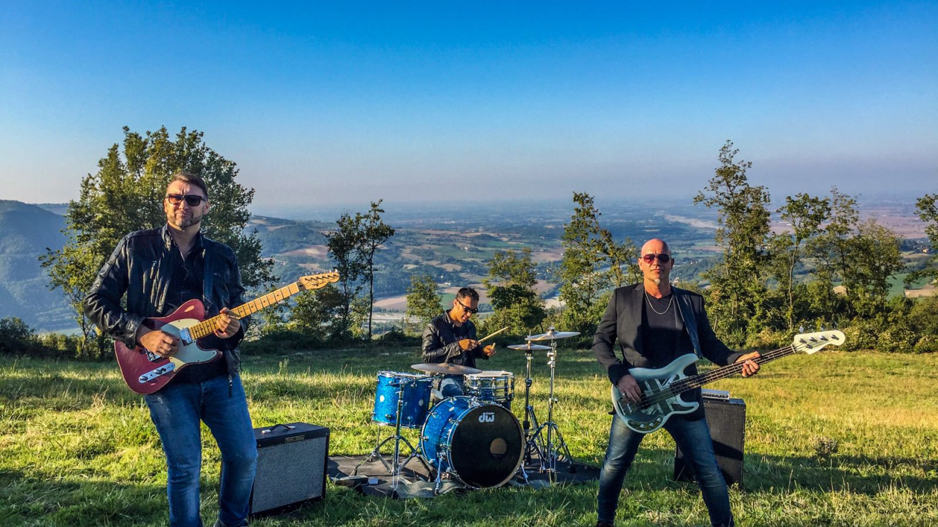 Con "Guardami ancora" la band piacentina Extinta canta un amore finito