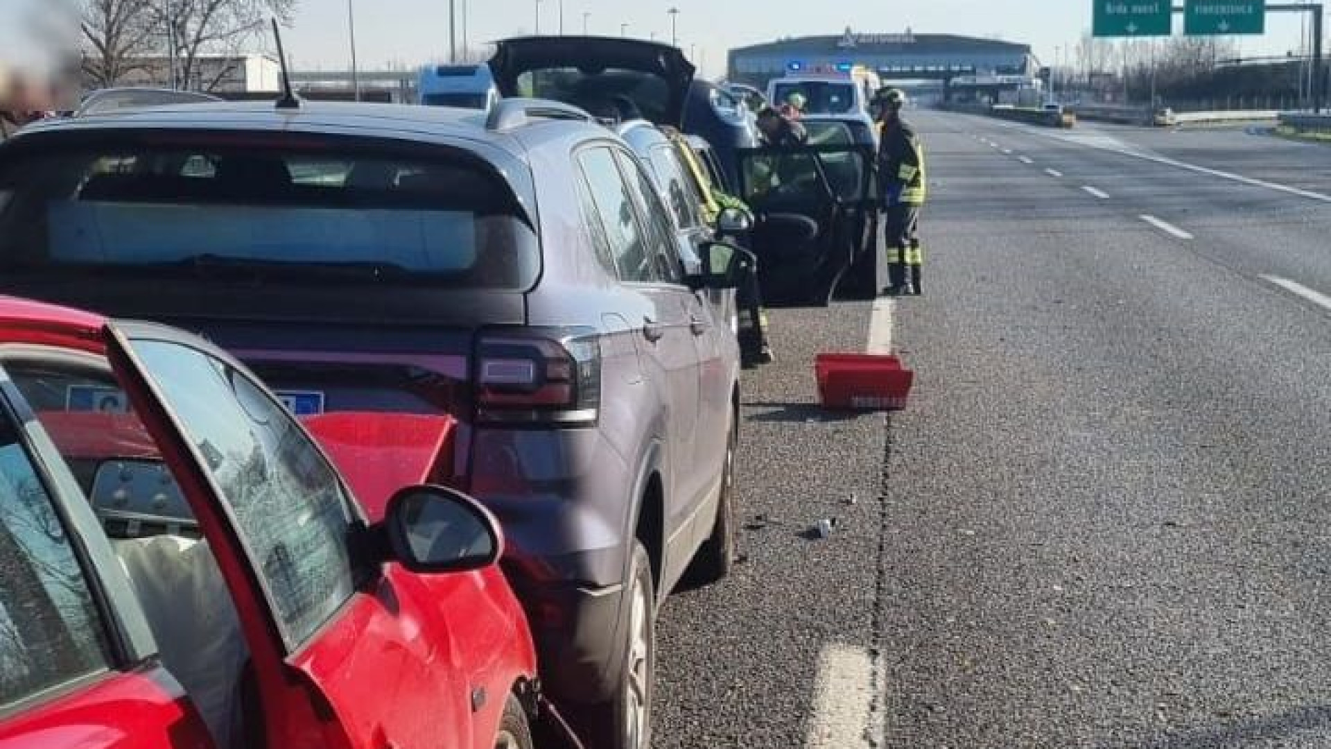 Maxi tamponamento in A1, otto auto coinvolte e due feriti in ospedale