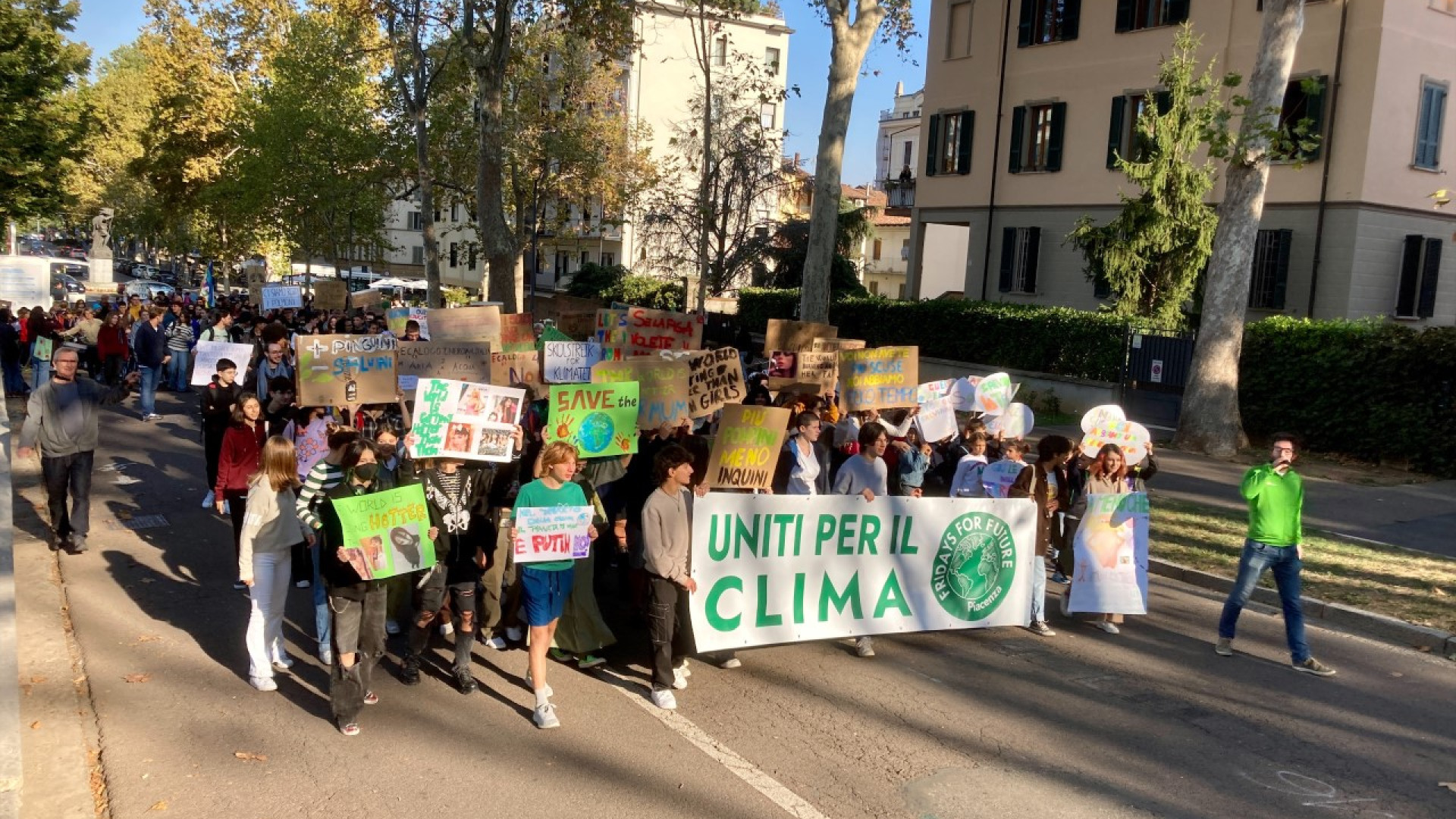 Sciopero per il clima: venerdì corteo a Piacenza. Tra i temi anche Piazza Cittadella