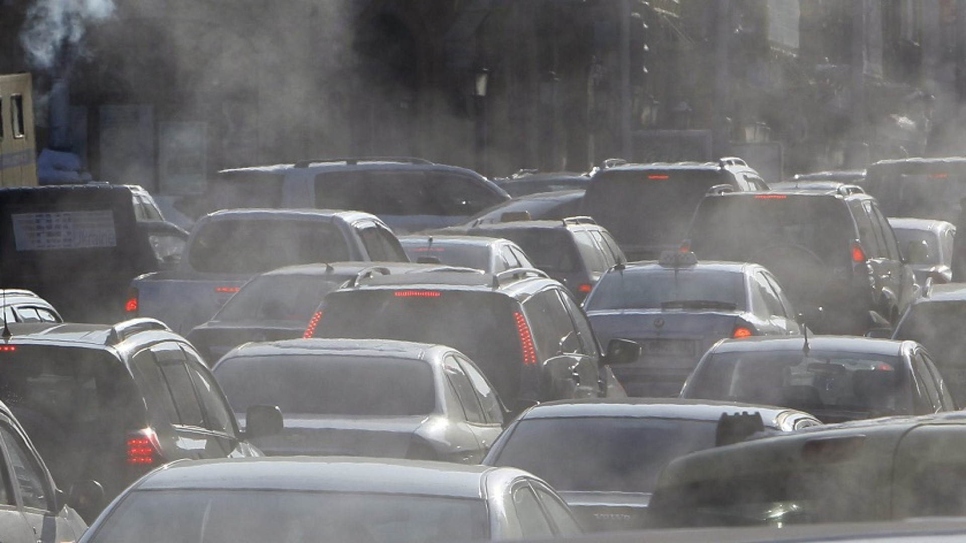 Scatta l'allerta smog: da sabato stop ai diesel Euro 5. Ecco i provvedimenti
