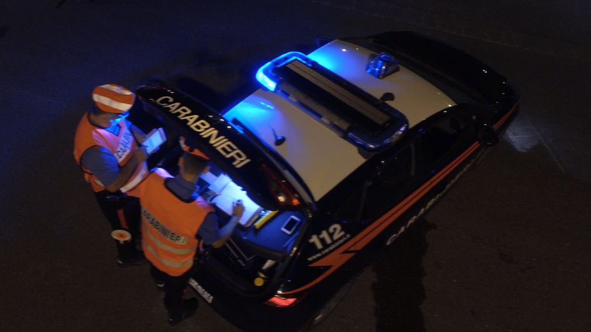Sabato di super lavoro per i carabinieri: ritirate quattro patenti, una donna trovata in auto con attrezzi per svaligiare case
