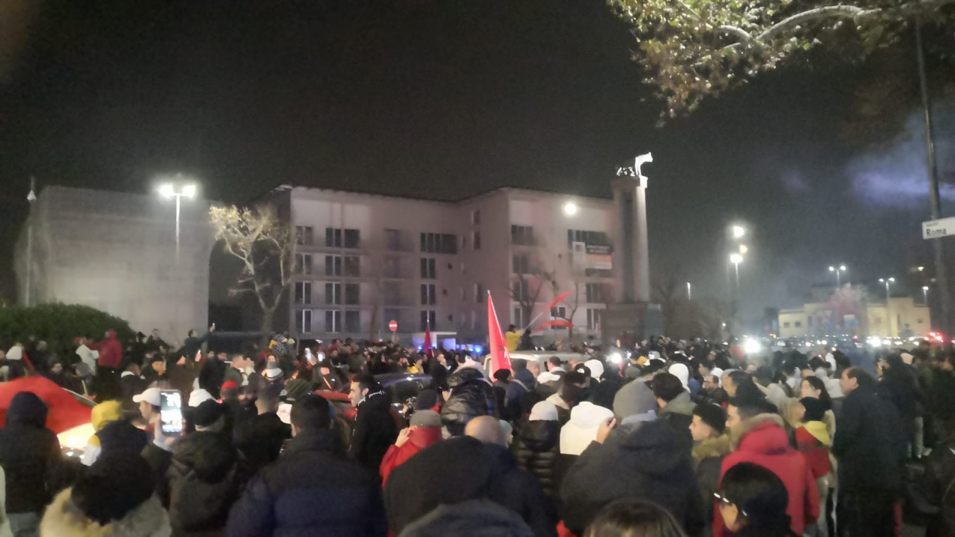 Mondiali, Marocco in semifinale: tifosi in festa a Piacenza e Castello