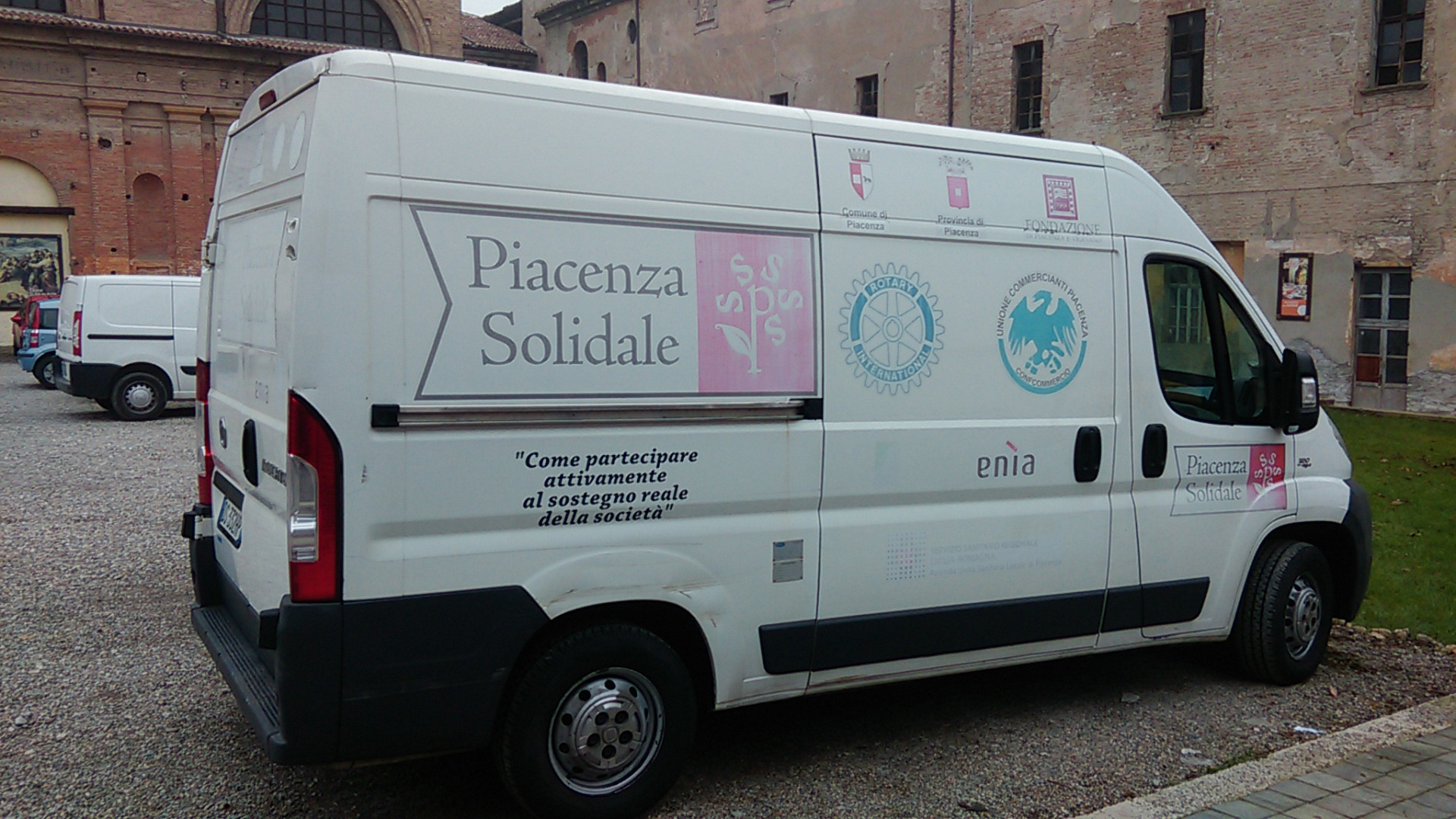 Piacenza solidale: 30mila quintali di cibo in meno, appello ai supermercati