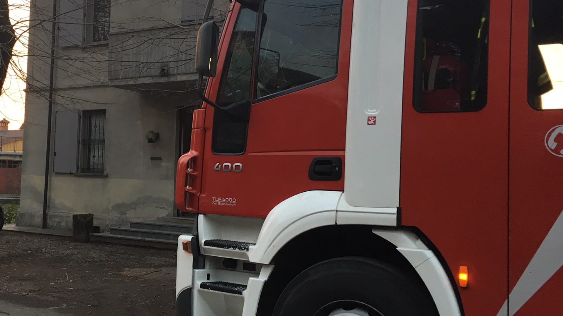 Investito dalla fiammata della bombola dell'auto a gpl: uomo ustionato a San Nicolò