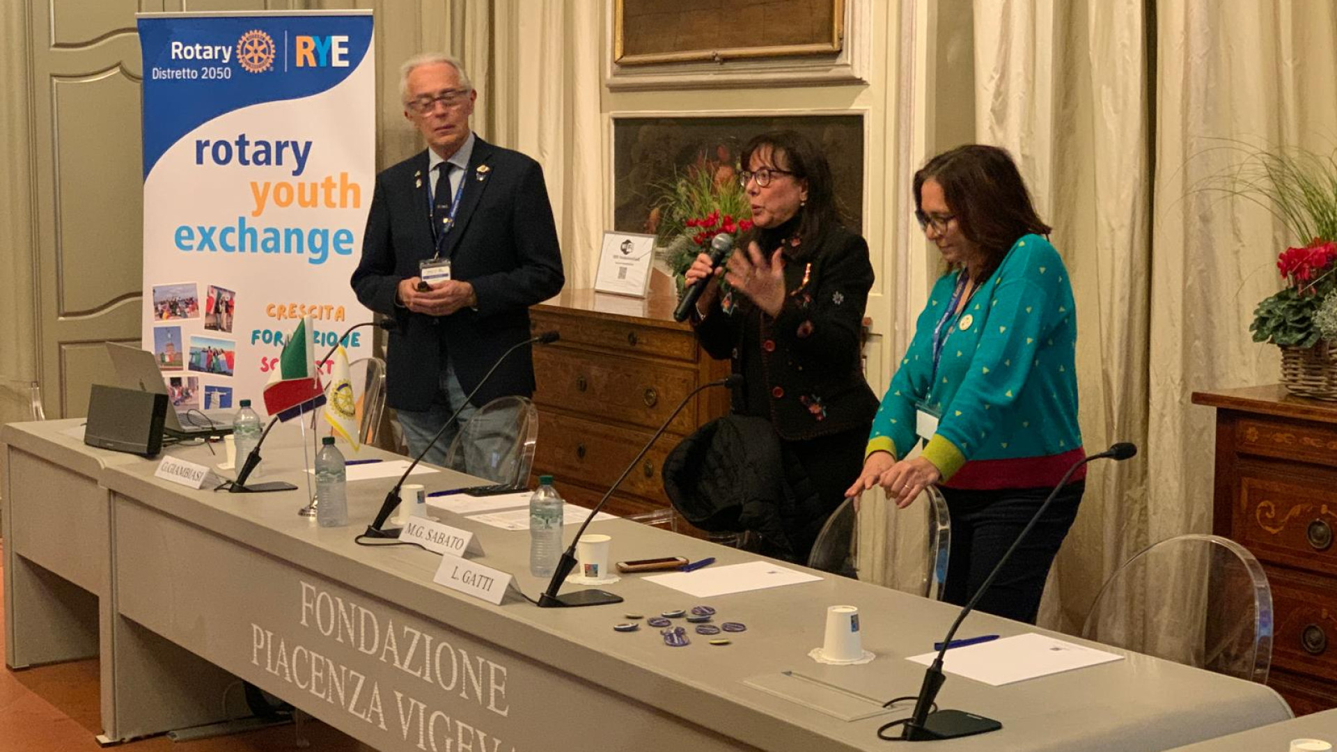 Rotary, esperienze di studio all'estero per giovani: le proposte aperte a tutti