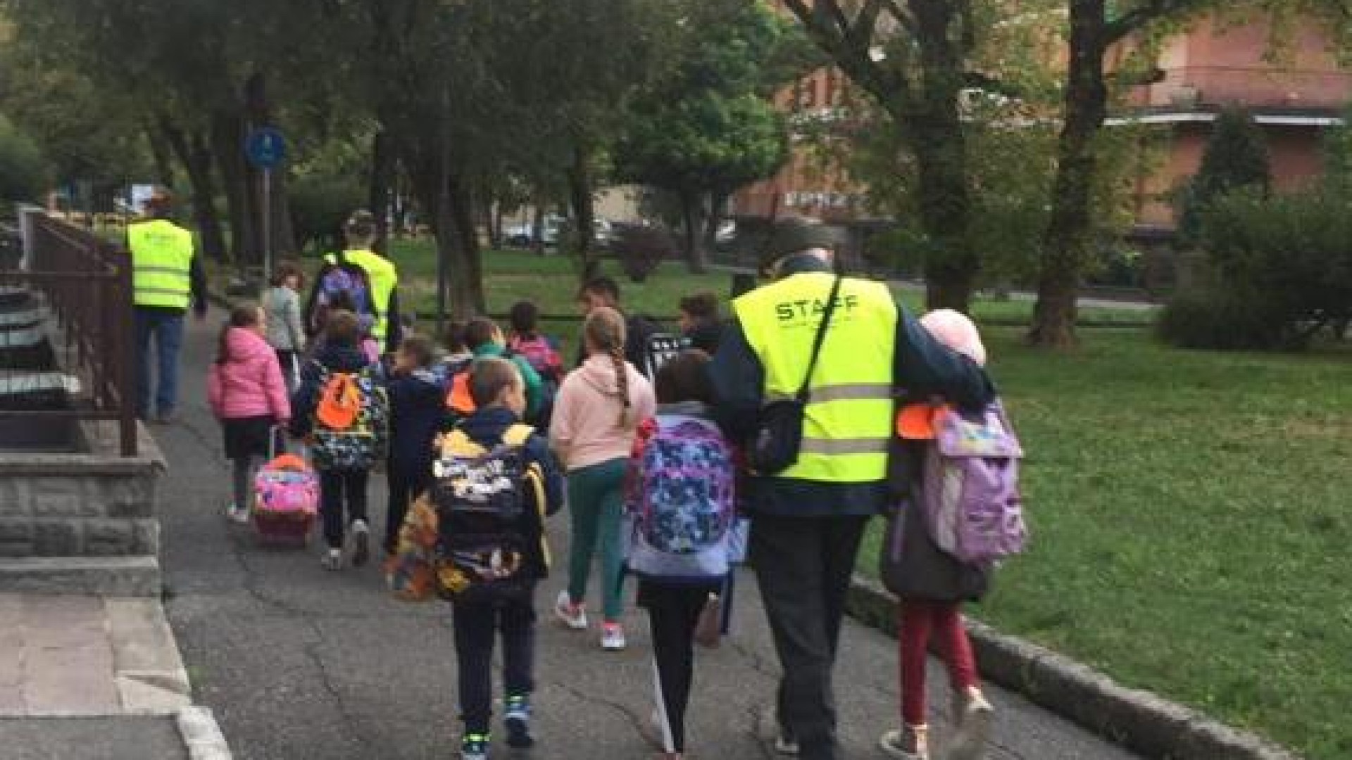 Fiorenzuola, torna il "Pedibus" per la primaria. Iscrizioni aperte dal 29 agosto
