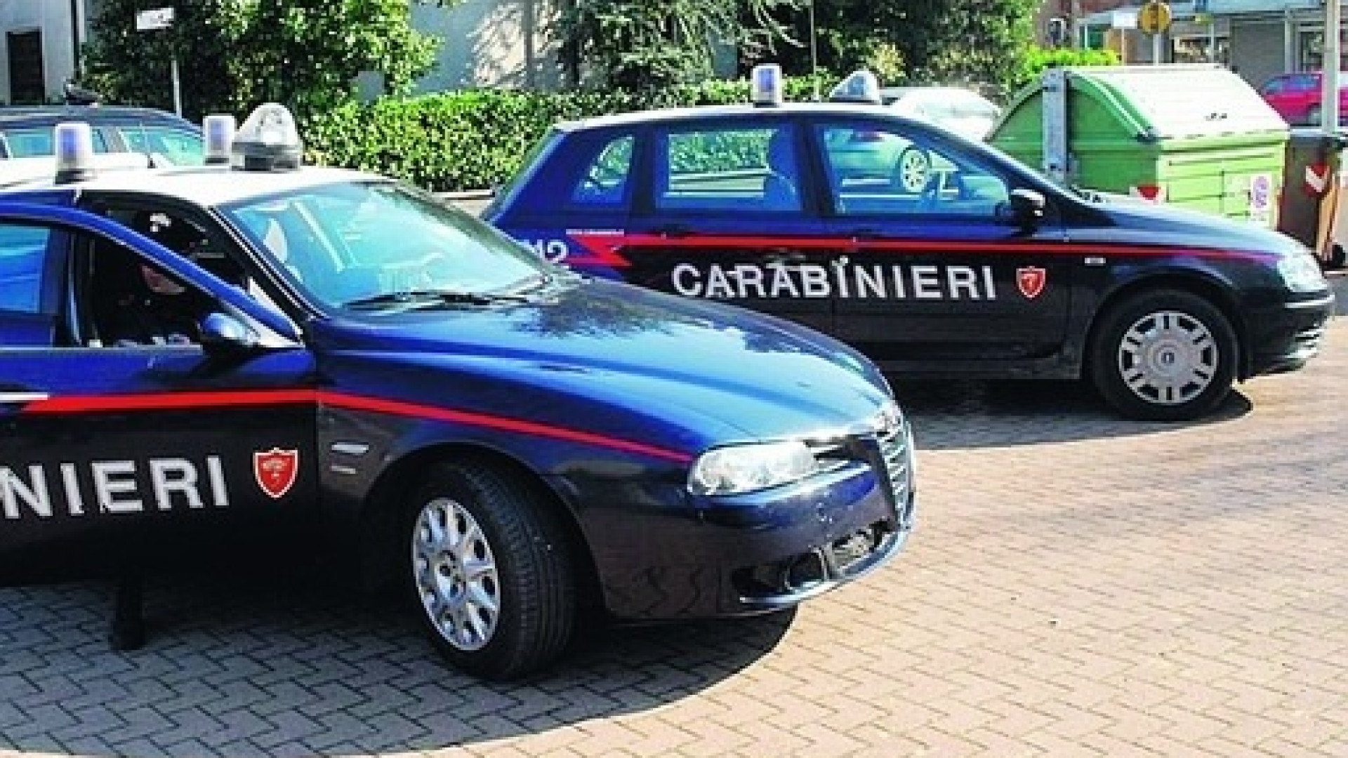 Fiorenzuola, 13enne litiga con i genitori e precipita dal balcone