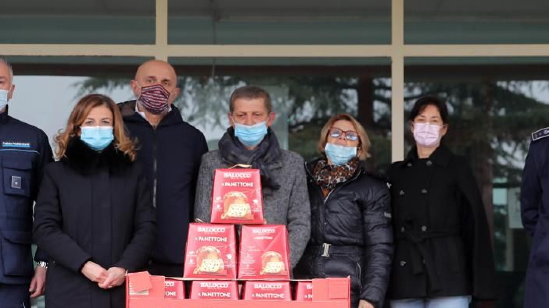 Un panettone per ogni detenuto: "Momento difficile in carcere"