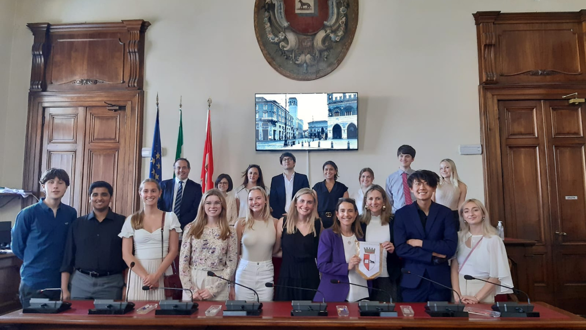 Accolti in municipio gli studenti della North Carolina University ospiti in Cattolica