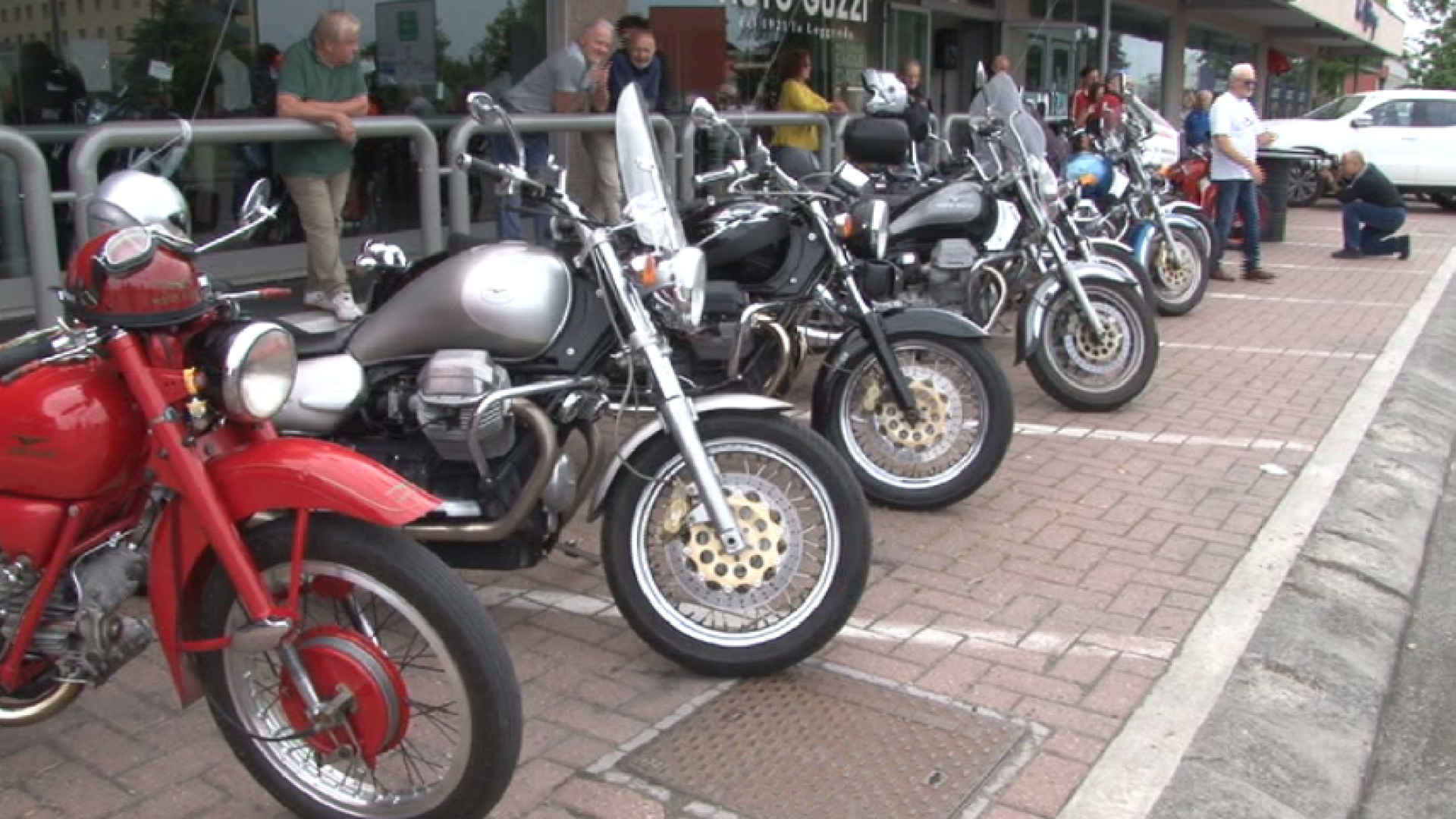 Passione Moto Guzzi: oltre 150 appassionati al primo raduno provinciale