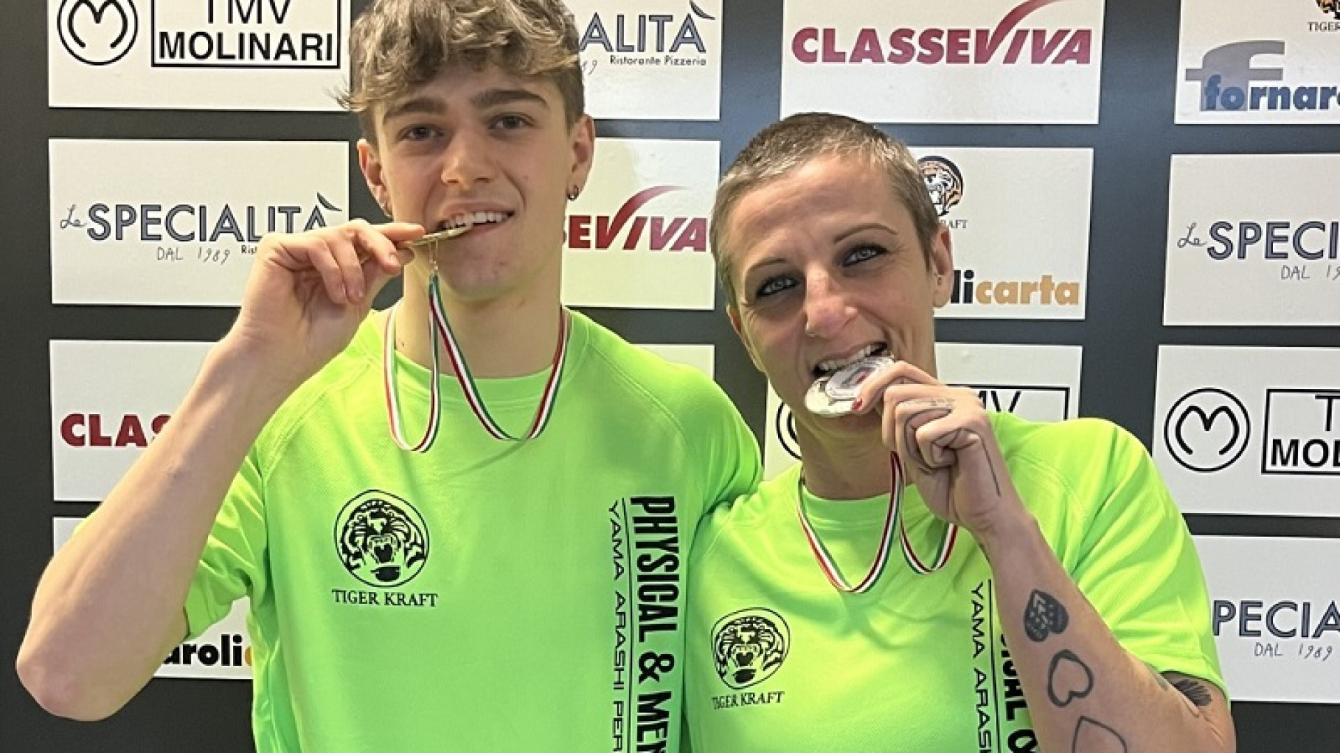Pesistica olimpica, la Yama Arashi brilla a Bologna con Botti, Amisani e Bisi