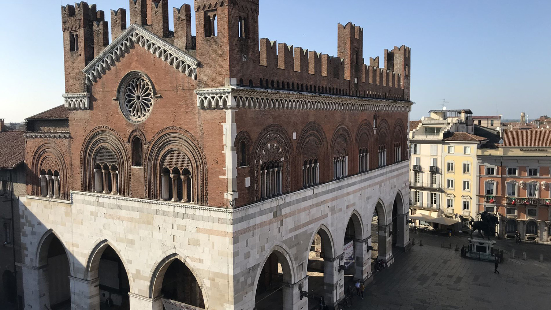Crescono i turisti a Piacenza: +10,3%. In aumento anche i pernottamenti