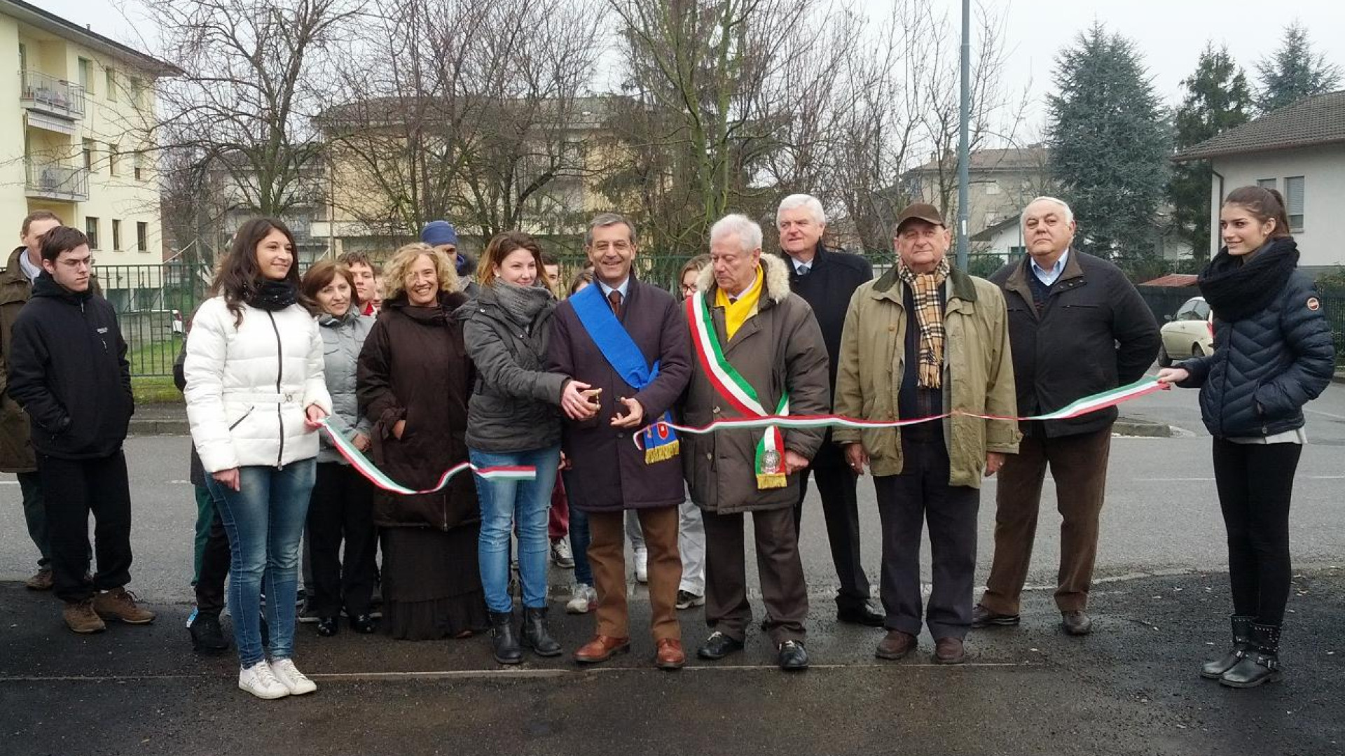 Polo scolastico di Castelsangiovanni: inaugurati il parcheggio e l'ingresso