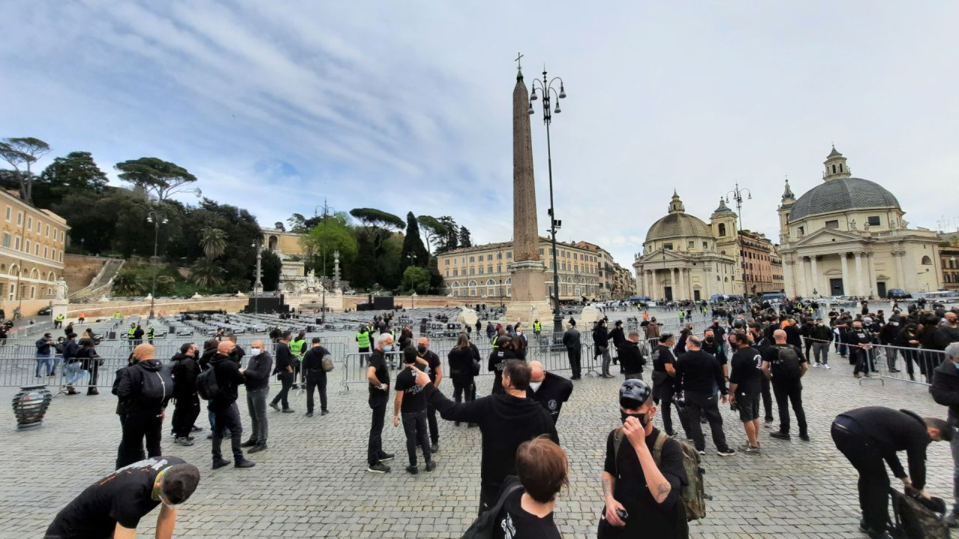 "Bauli in piazza", a Roma i piacentini dello spettacolo per difendere il lavoro